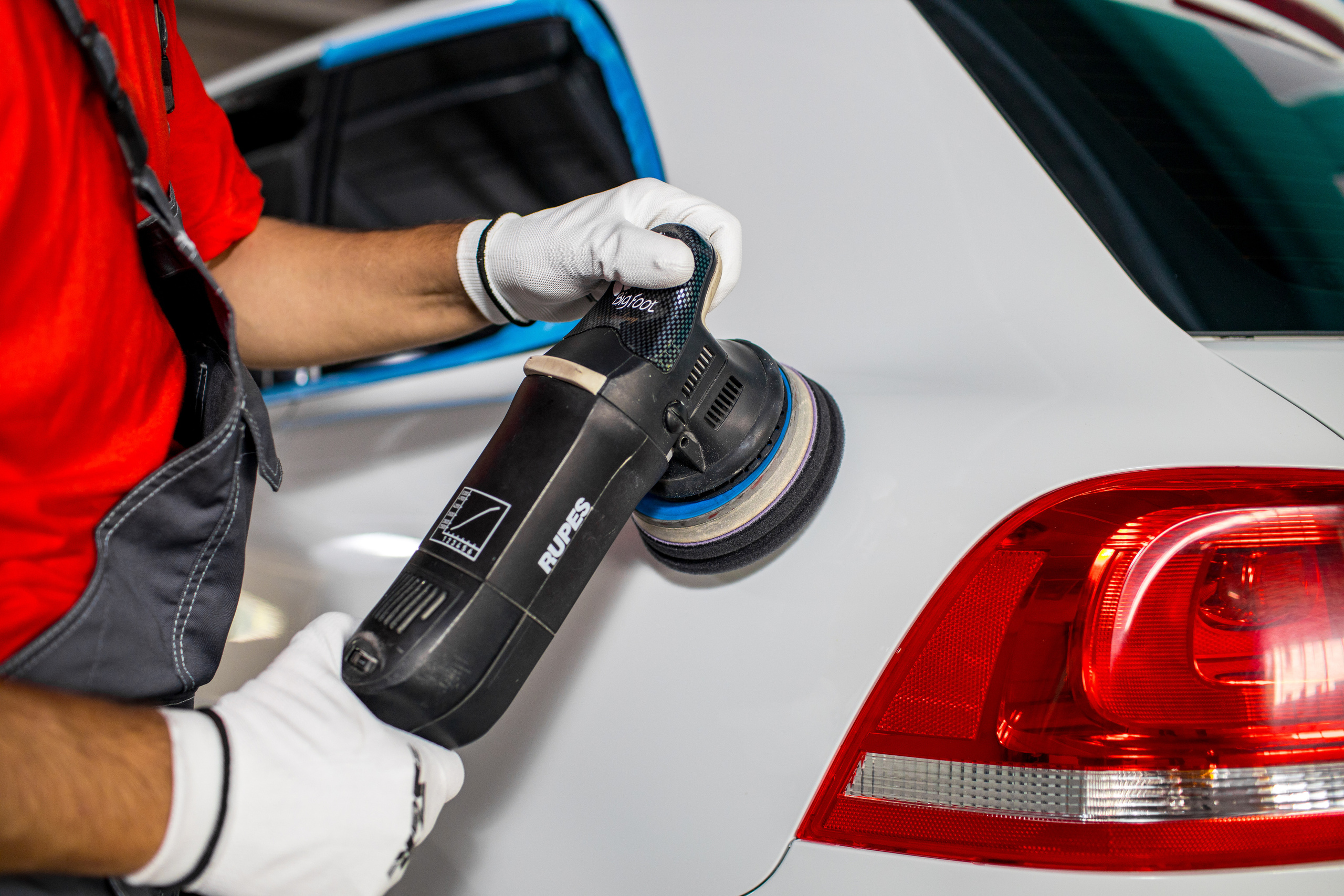 Студия локального ремонта «SLR». Фотограф Антон Никандров