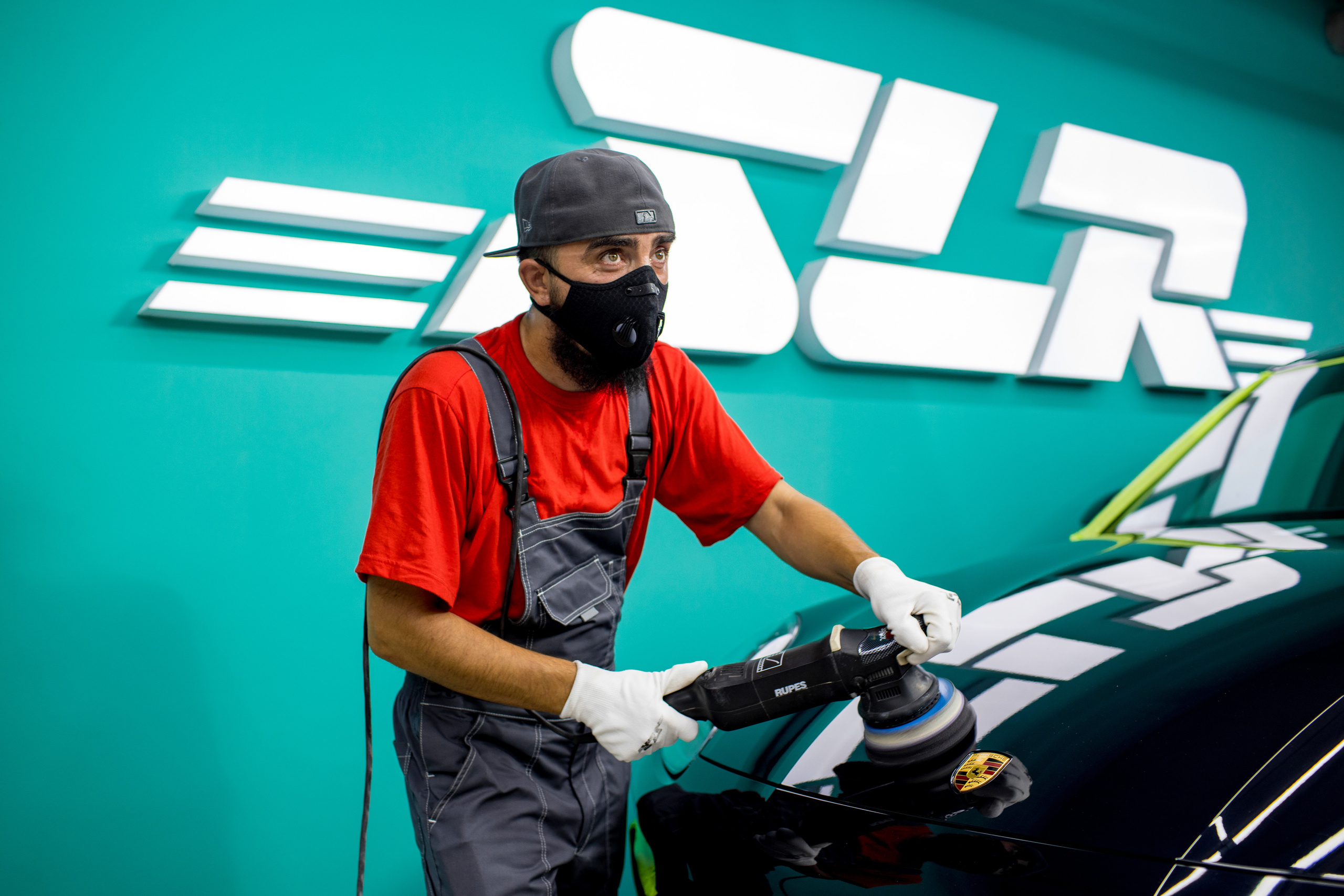 Студия локального ремонта «SLR». Фотограф Антон Никандров