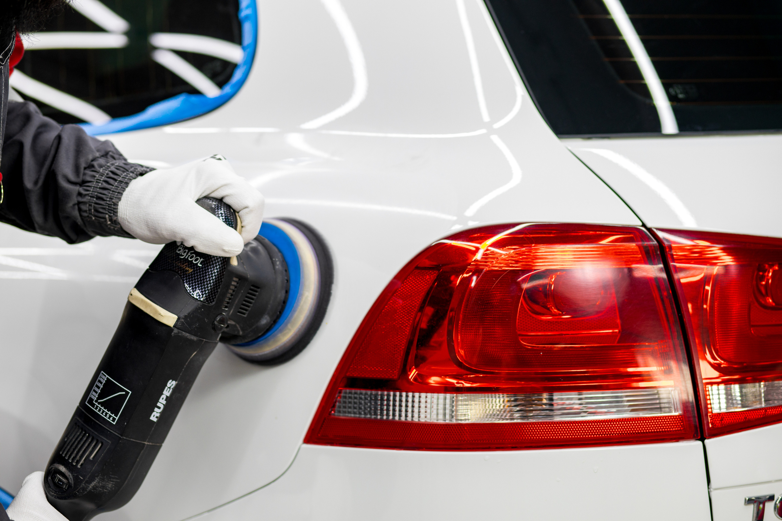 Студия локального ремонта «SLR». Фотограф Антон Никандров