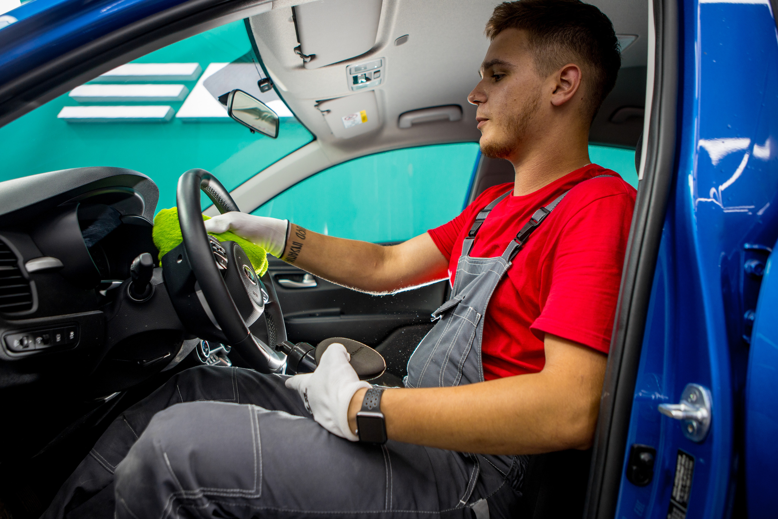 Студия локального ремонта «SLR». Фотограф Антон Никандров