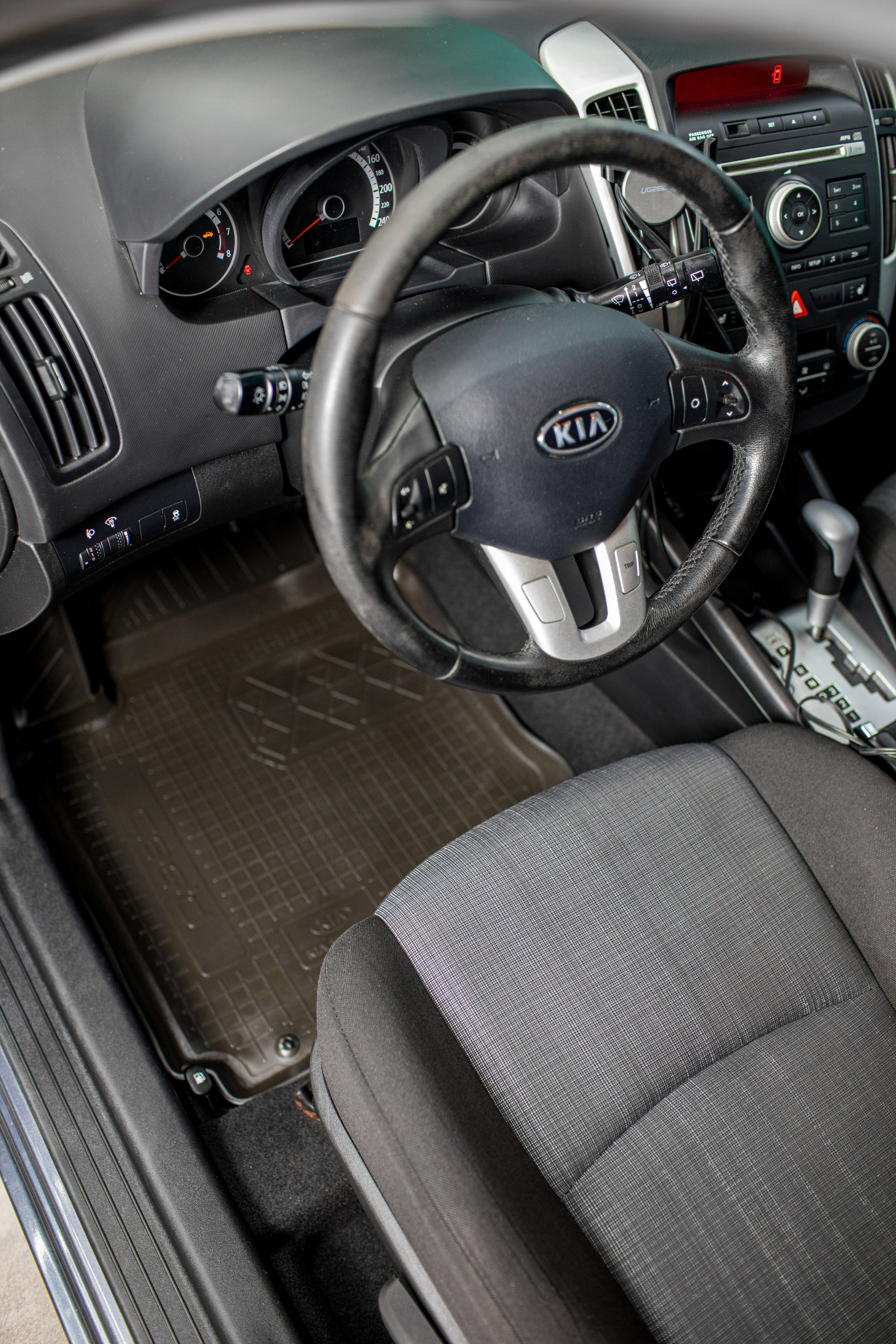 Студия локального ремонта «SLR». Фотограф Антон Никандров