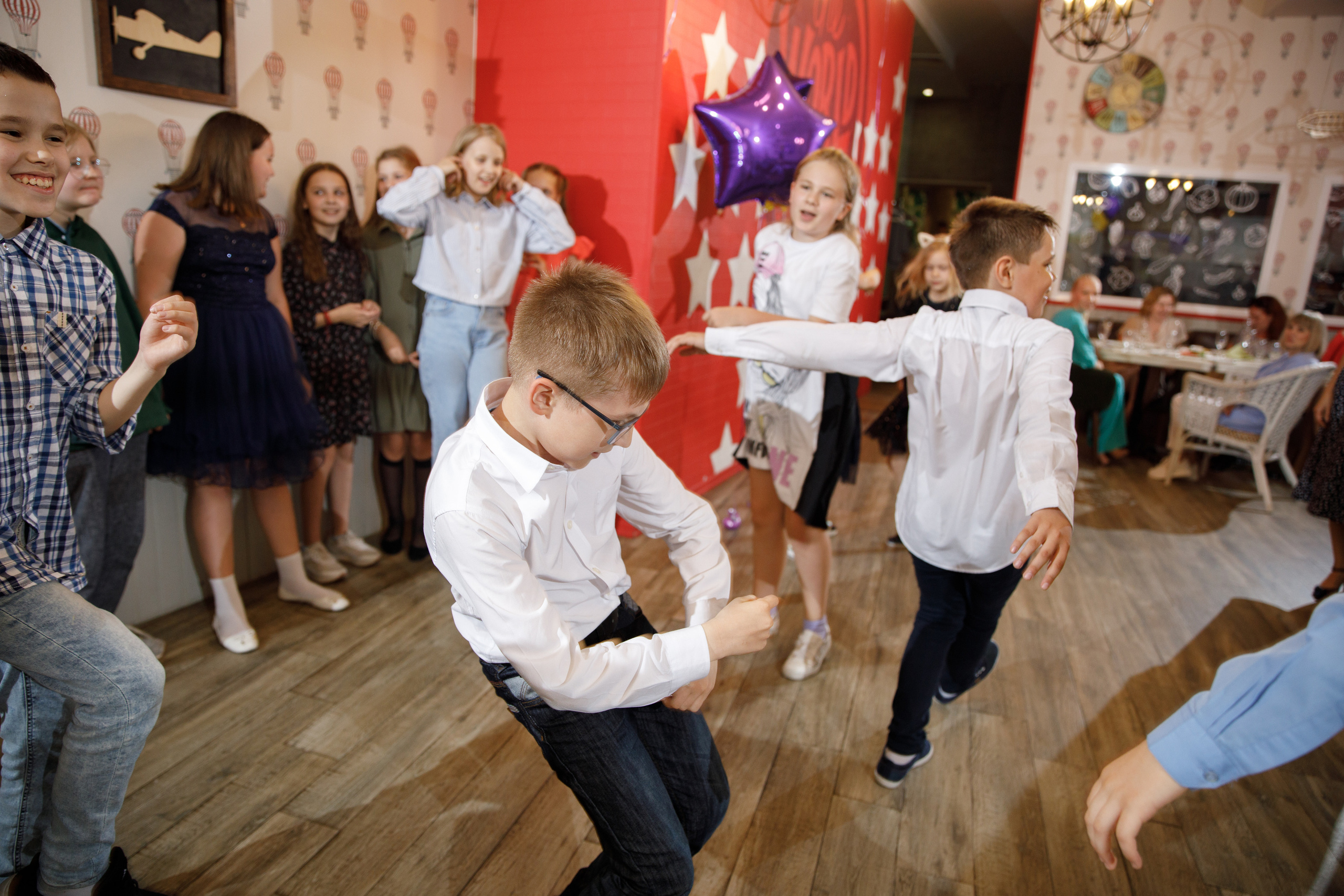 «Андерсон» Детский ДР. Фотограф Антон Никандров