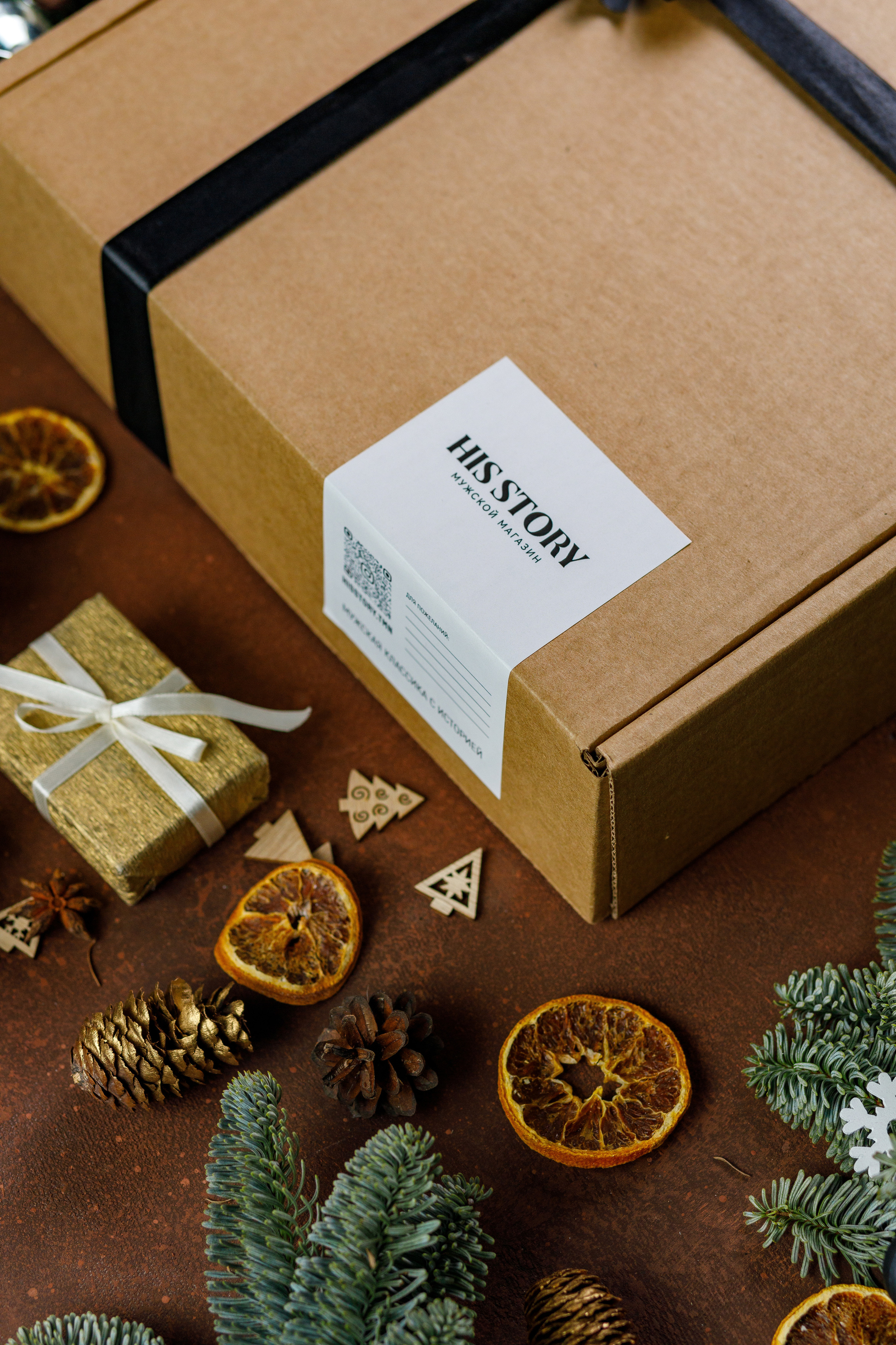 Съёмка подарочных боксов для «HisStory». Фотограф Антон Никандров