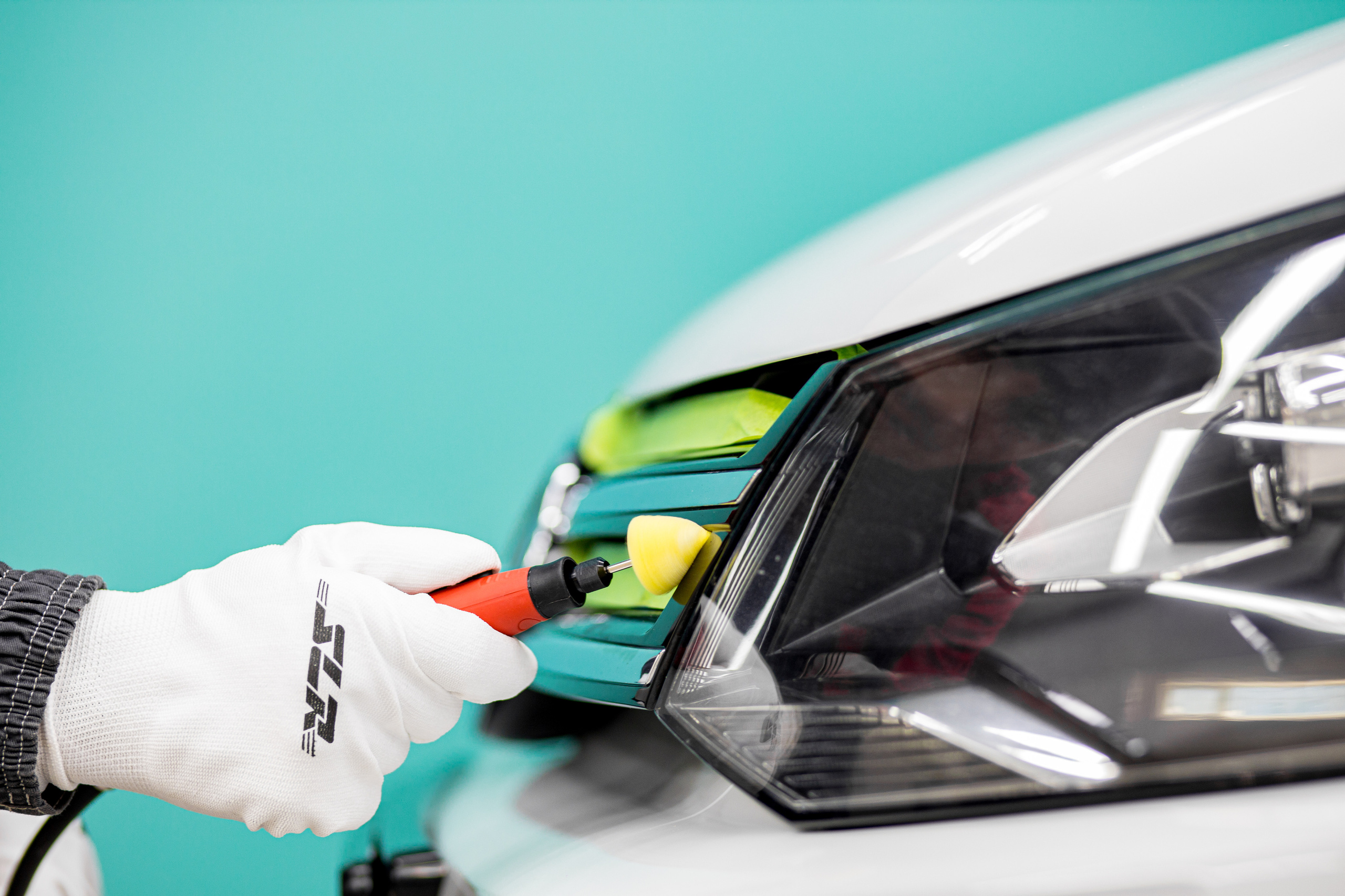 Студия локального ремонта «SLR». Фотограф Антон Никандров