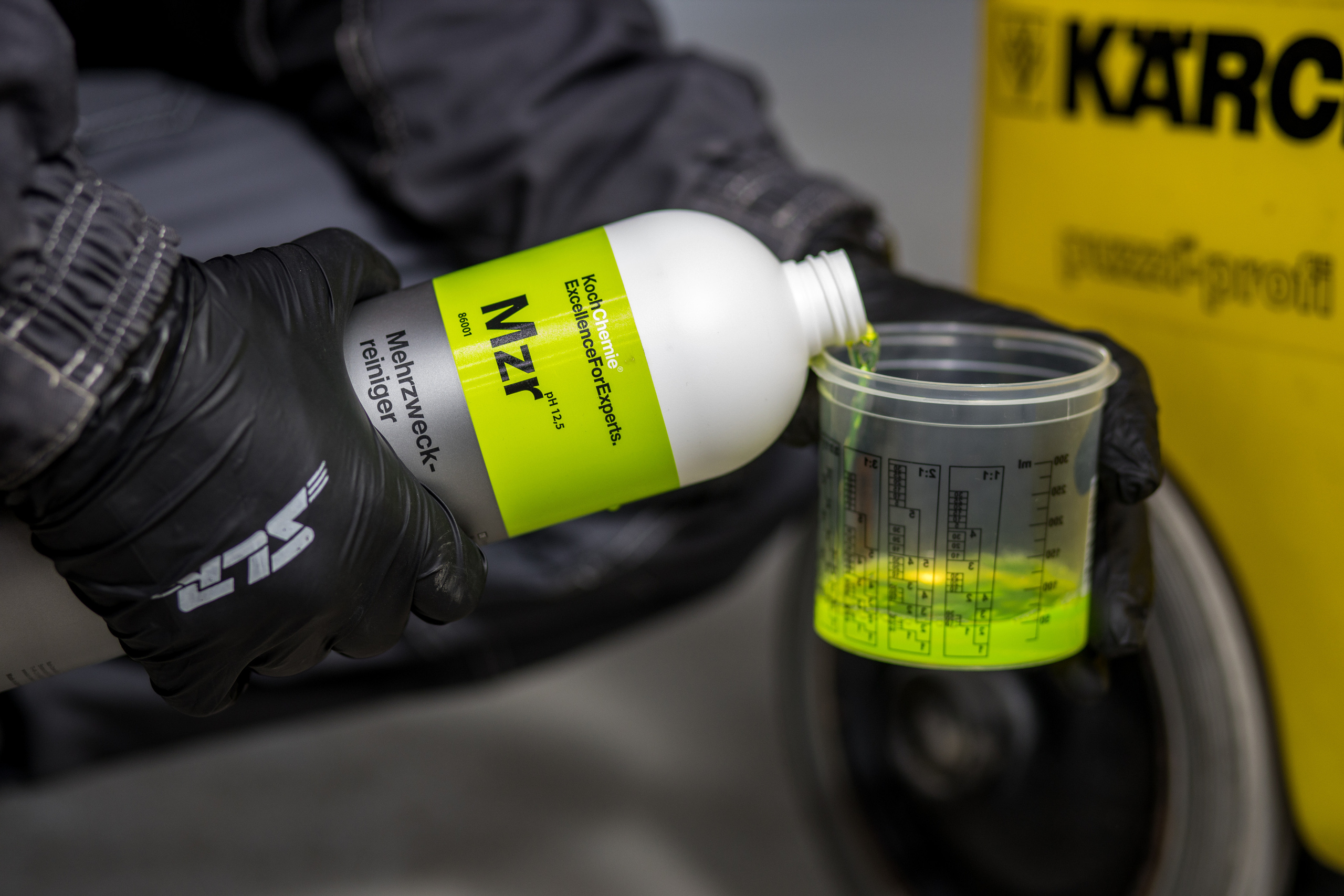 Студия локального ремонта «SLR». Фотограф Антон Никандров