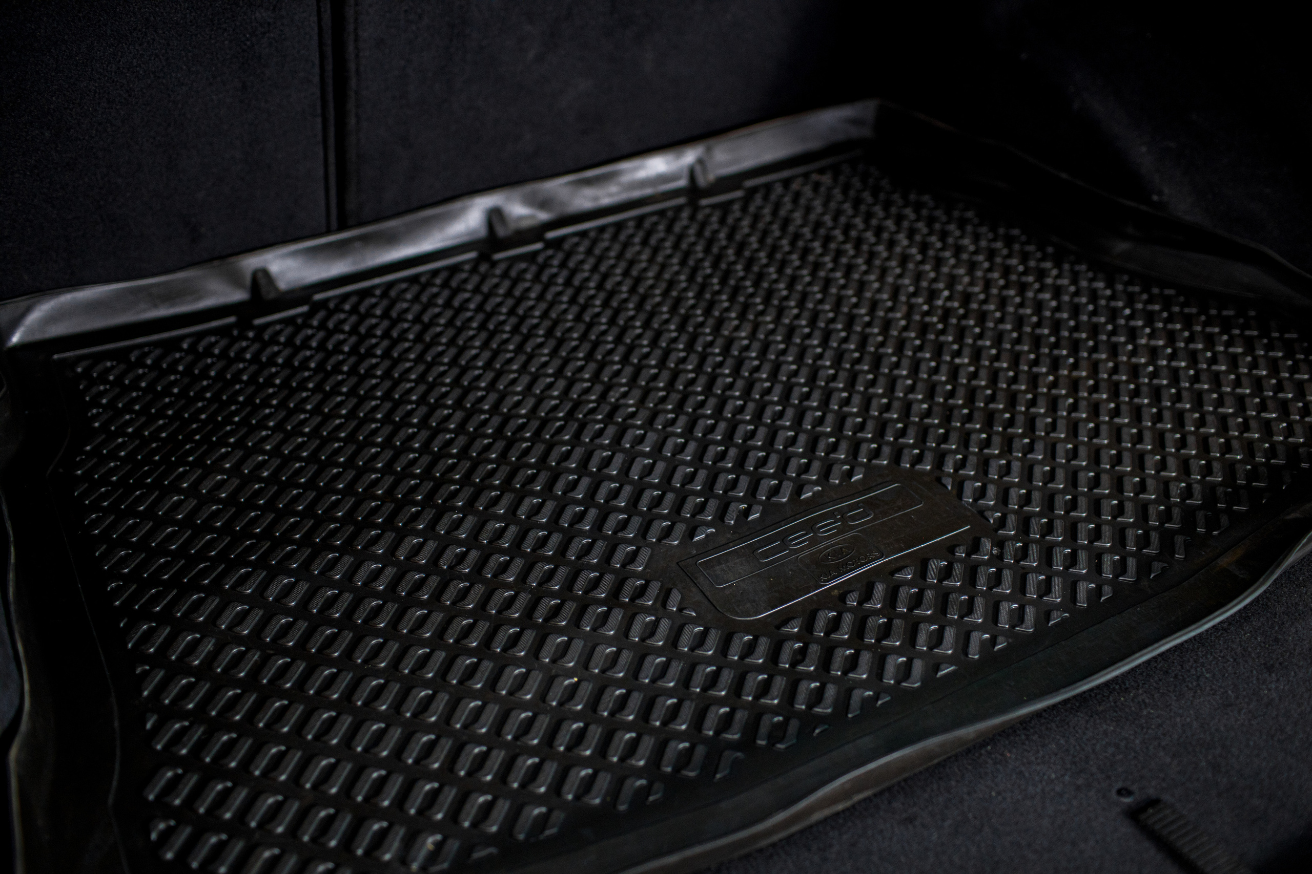 Студия локального ремонта «SLR». Фотограф Антон Никандров