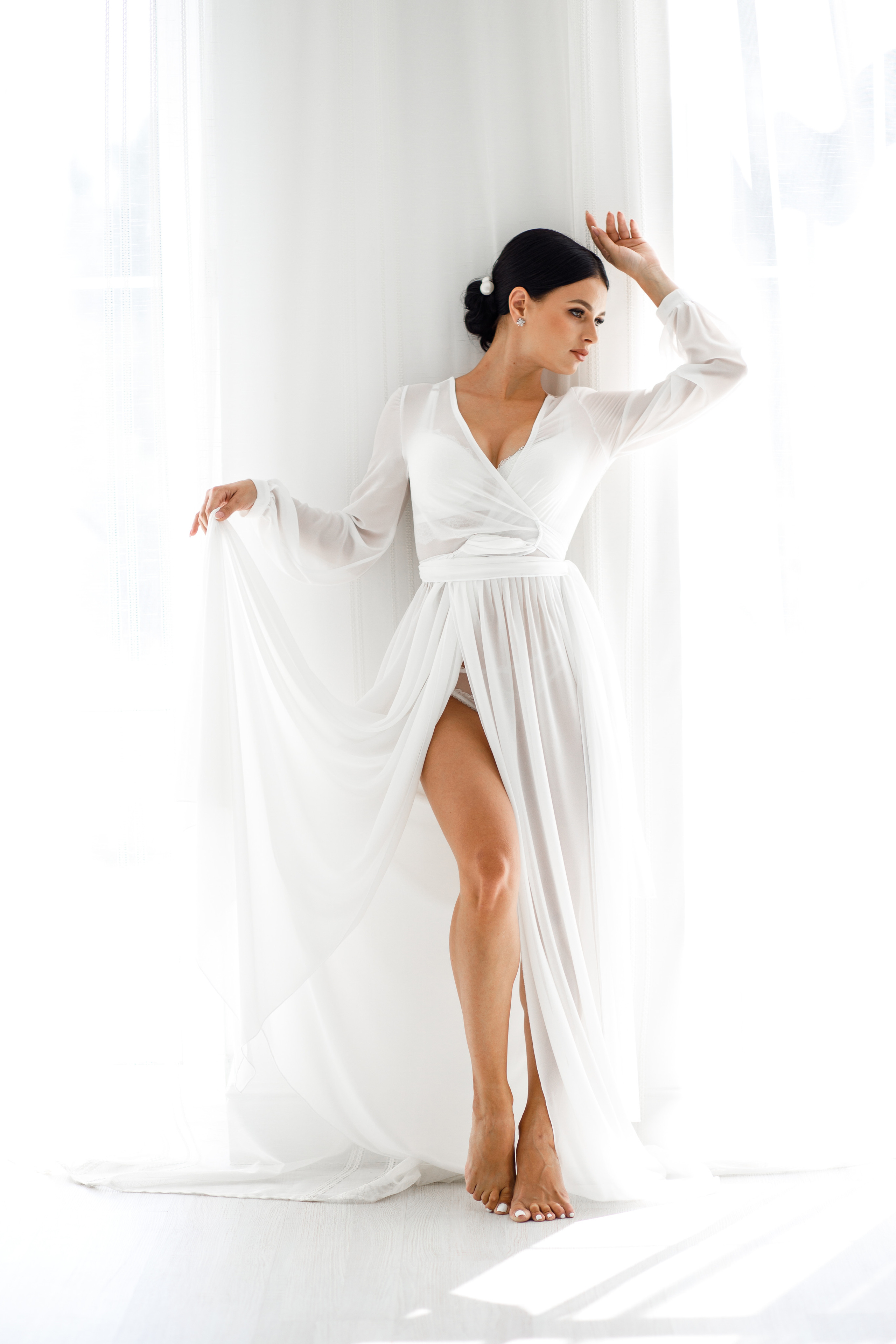 «BEZE». Съёмка коллекции будуарных платьев. Фотограф Антон Никандров