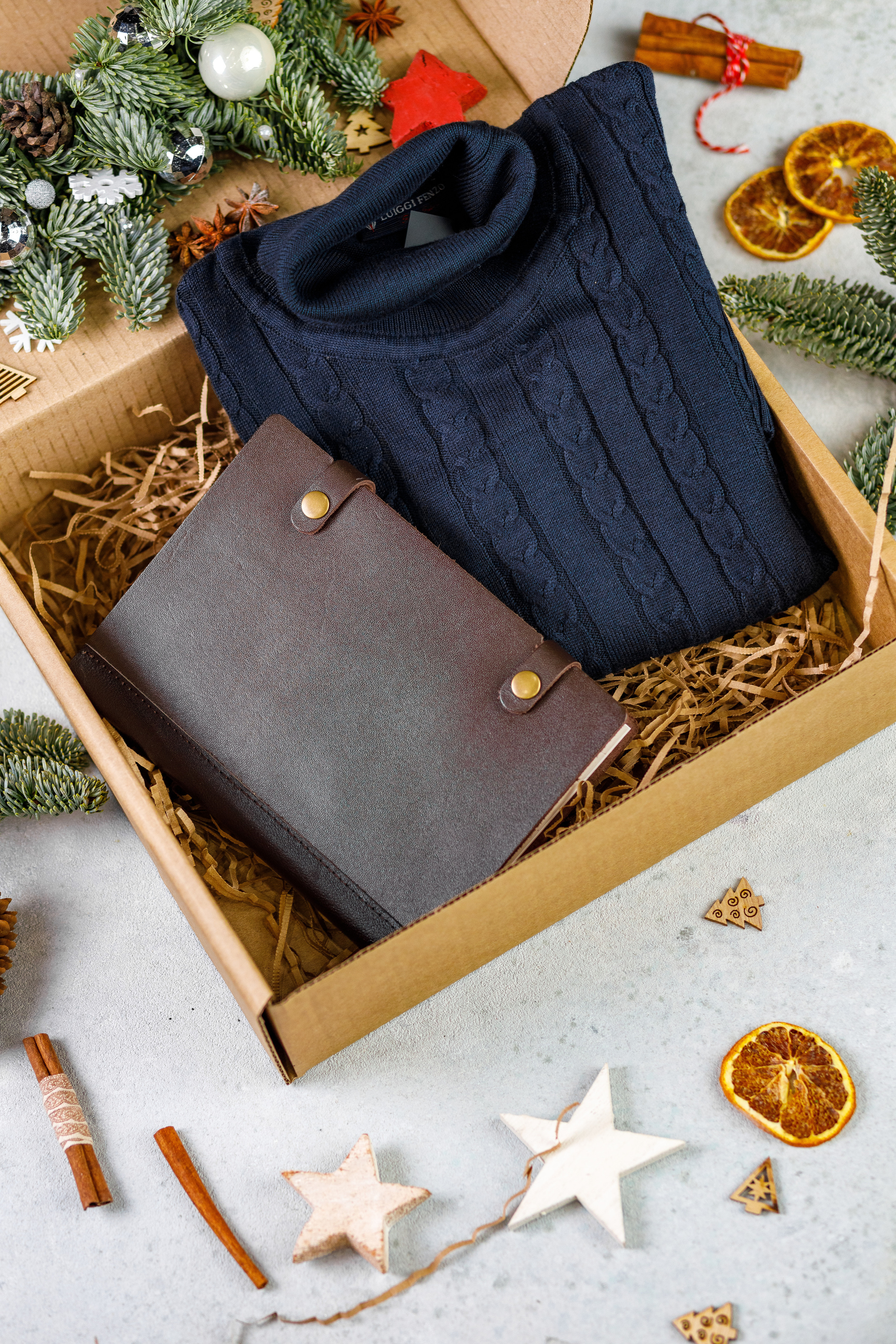 Съёмка подарочных боксов для «HisStory». Фотограф Антон Никандров