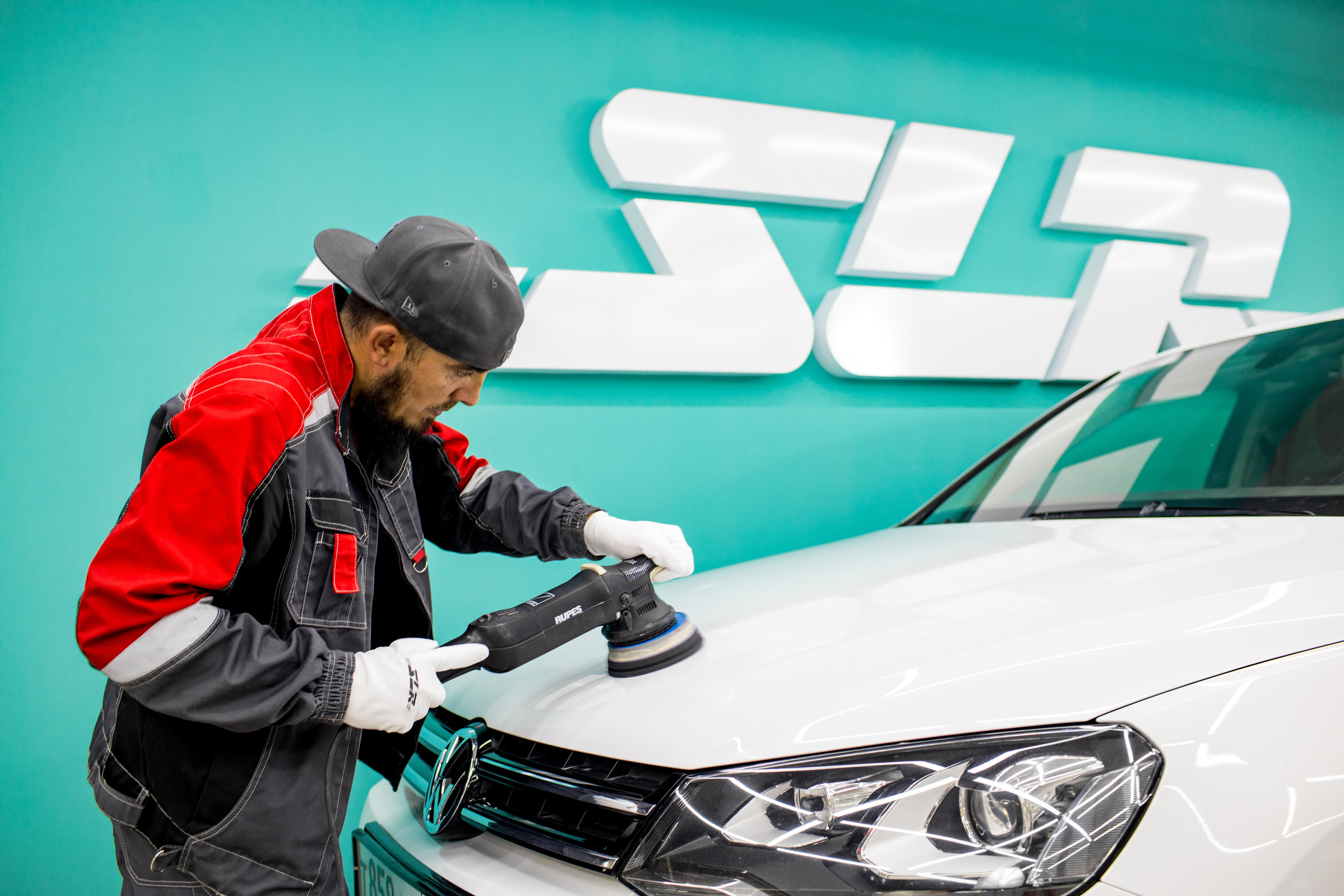 Студия локального ремонта «SLR». Фотограф Антон Никандров