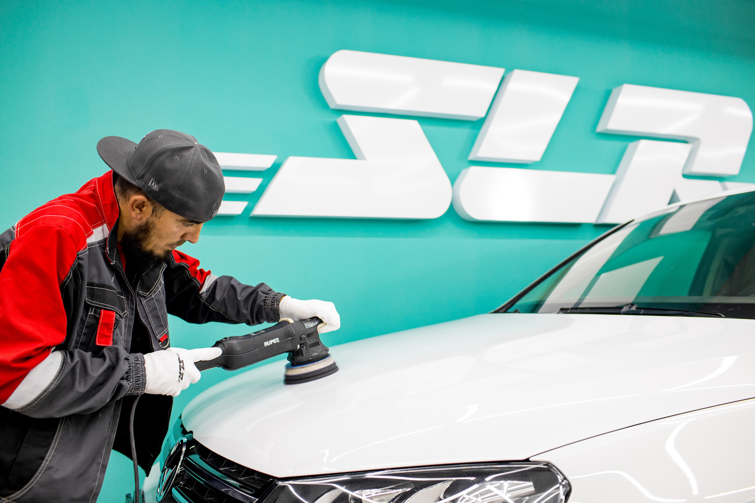 Студия локального ремонта «SLR». Фотограф Антон Никандров