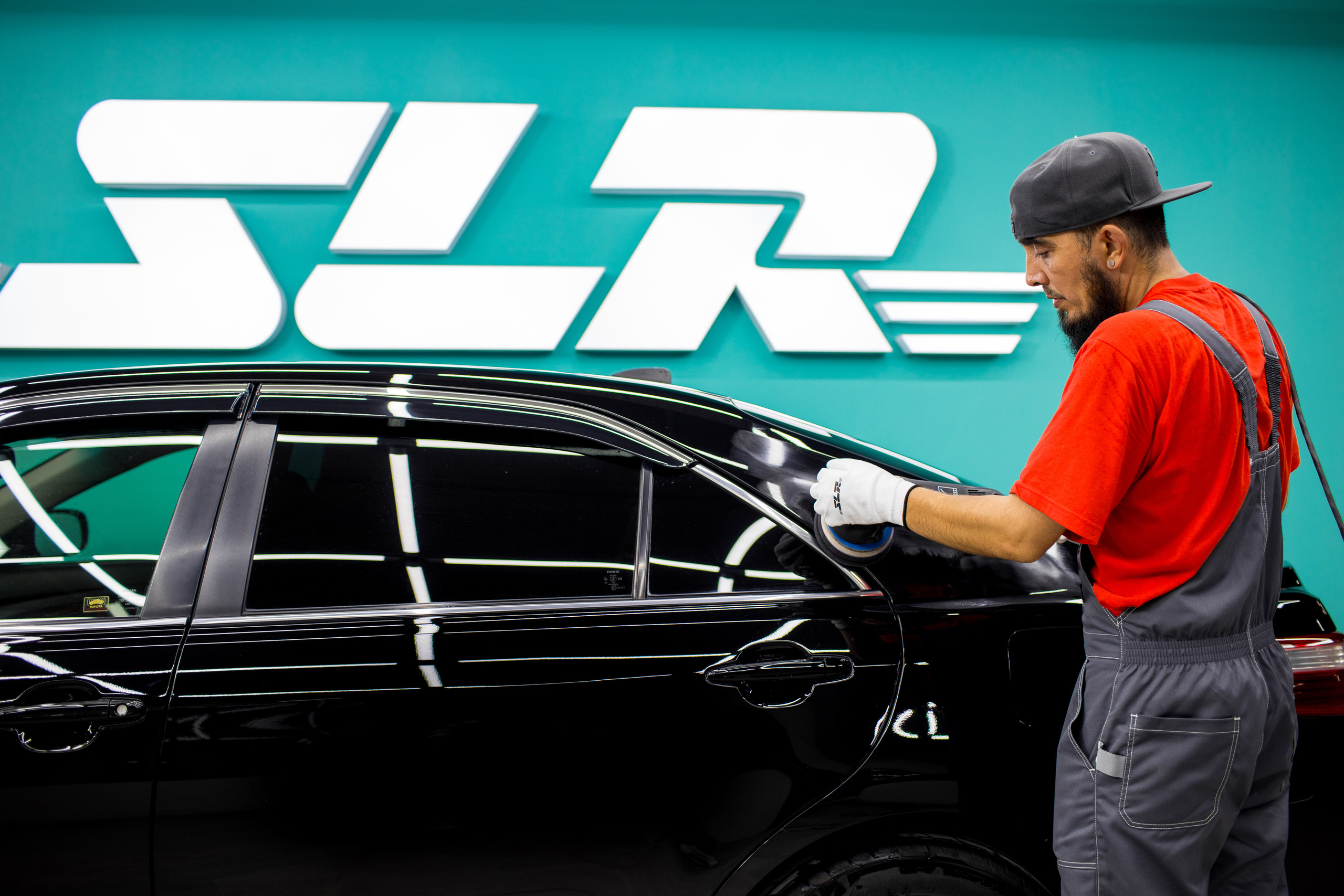 Студия локального ремонта «SLR». Фотограф Антон Никандров