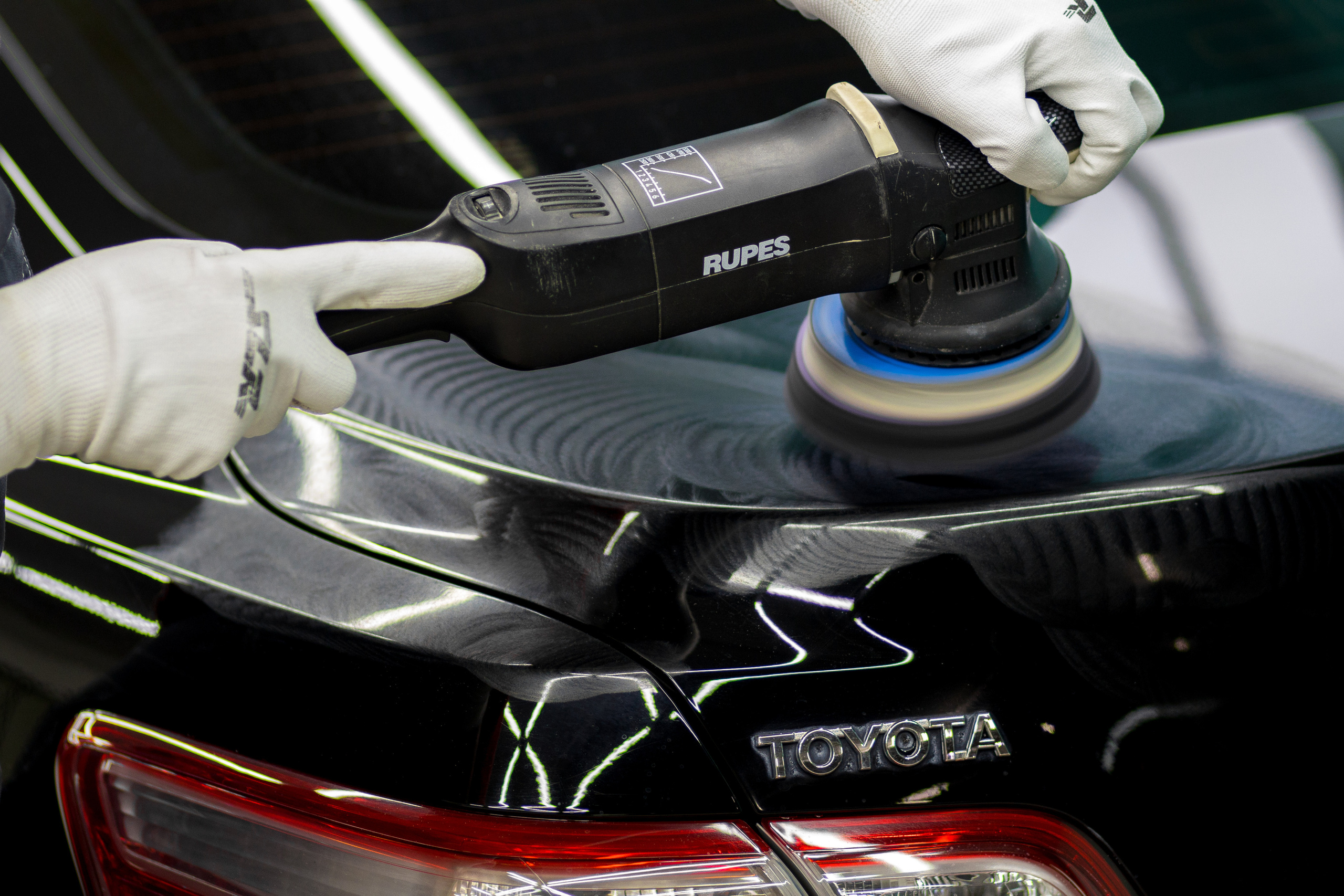 Студия локального ремонта «SLR». Фотограф Антон Никандров