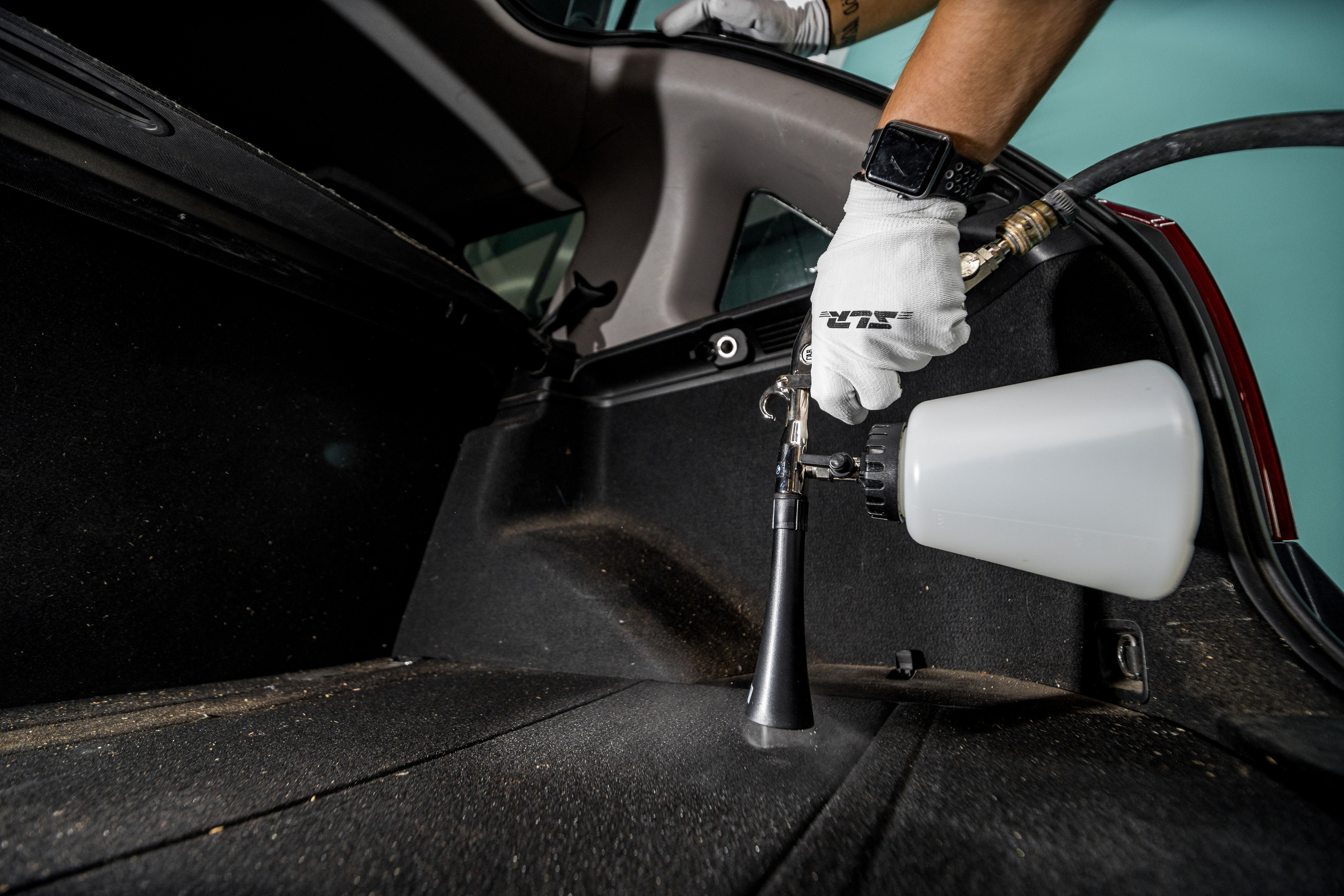 Студия локального ремонта «SLR». Фотограф Антон Никандров