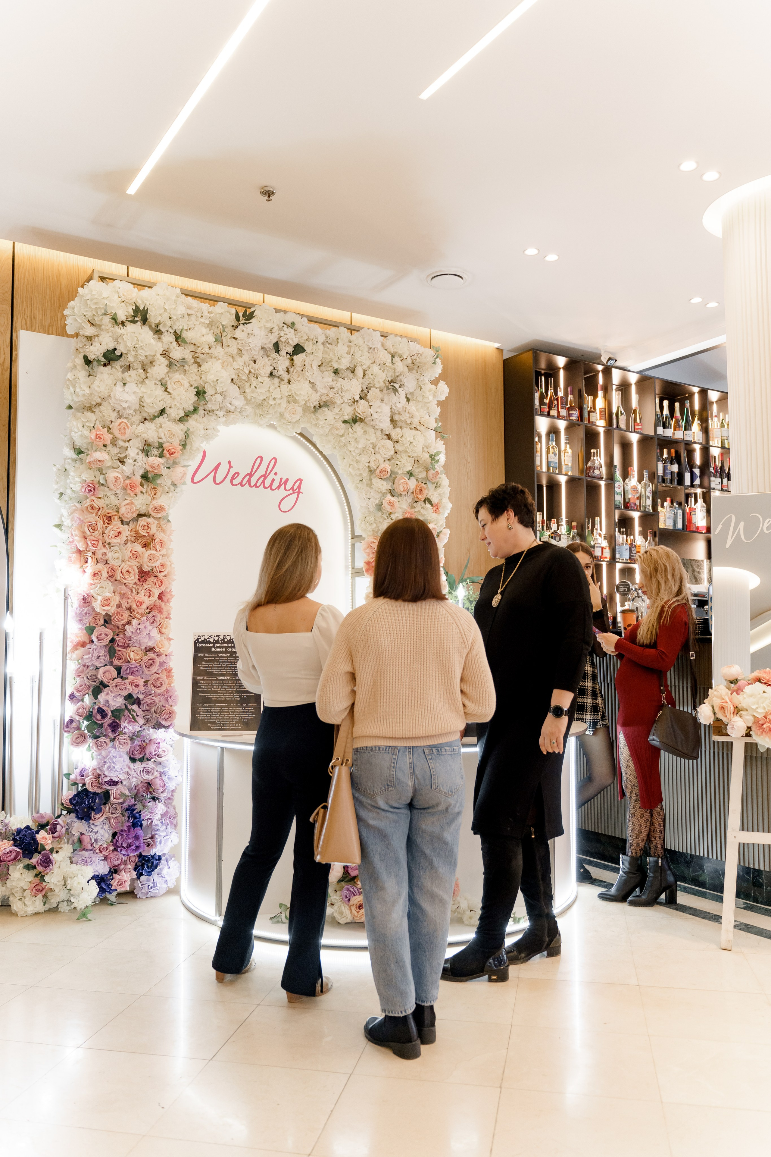 Выставка свадебных специалистов «Свадьба на 1000%». Свадебный фотограф в Санкт-Петербурге