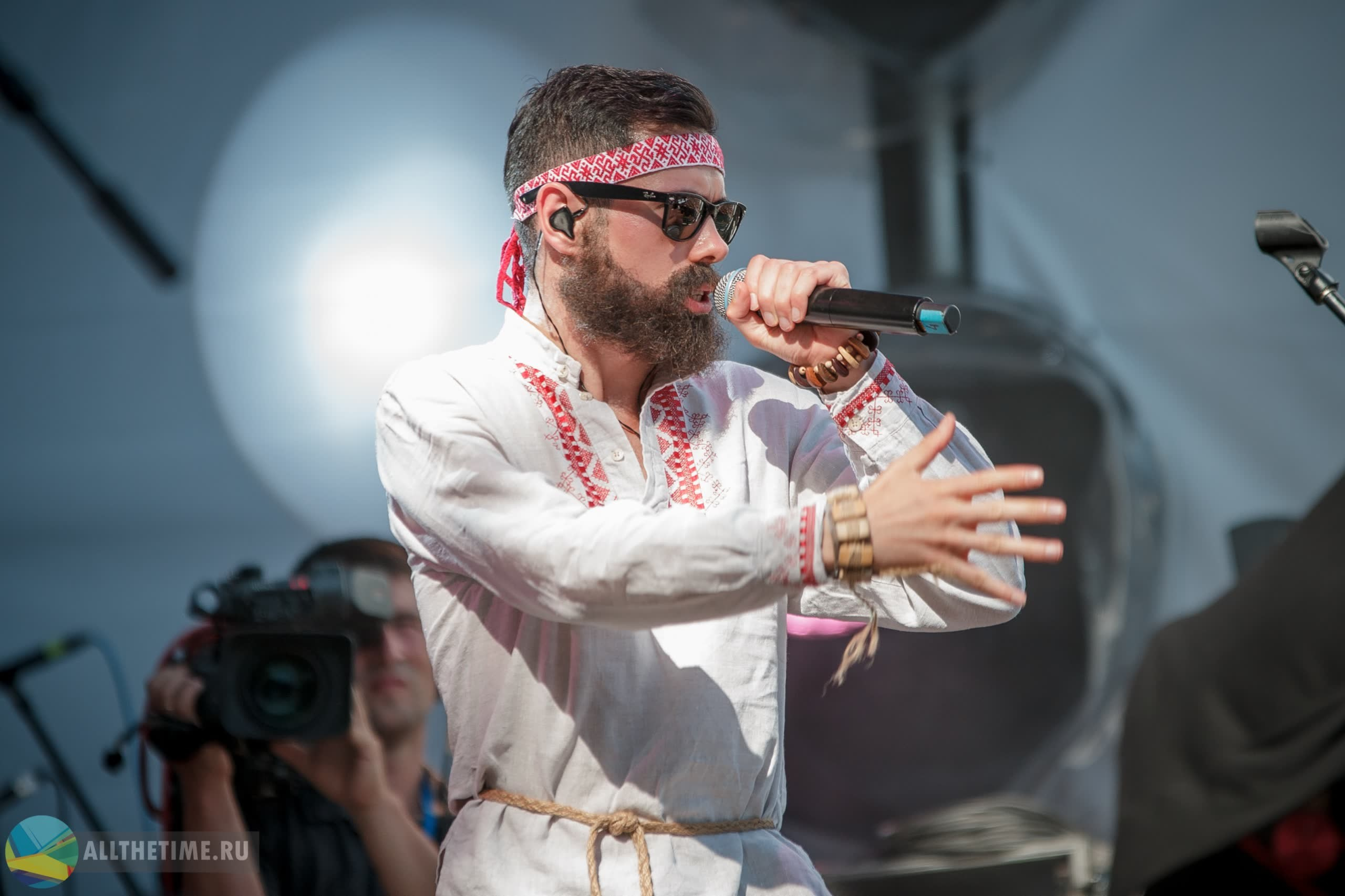 НАШИ В ГОРОДЕ. Магия музыки в кадре: Концертная Фотография