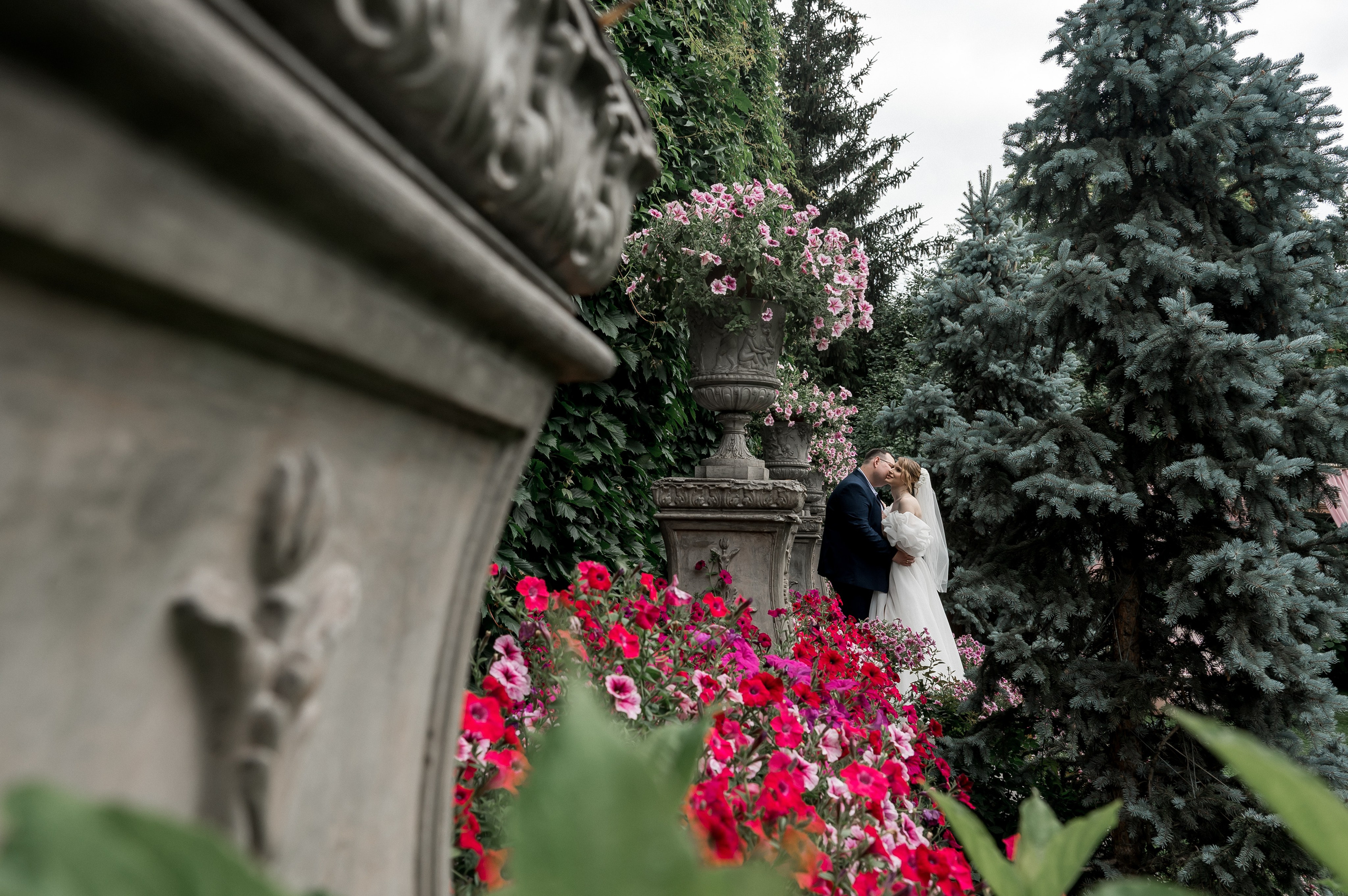 Илья и Яна 13.07.25 Secret Garden. Свадебный фотограф в Новосибирске. Александра Верхушина