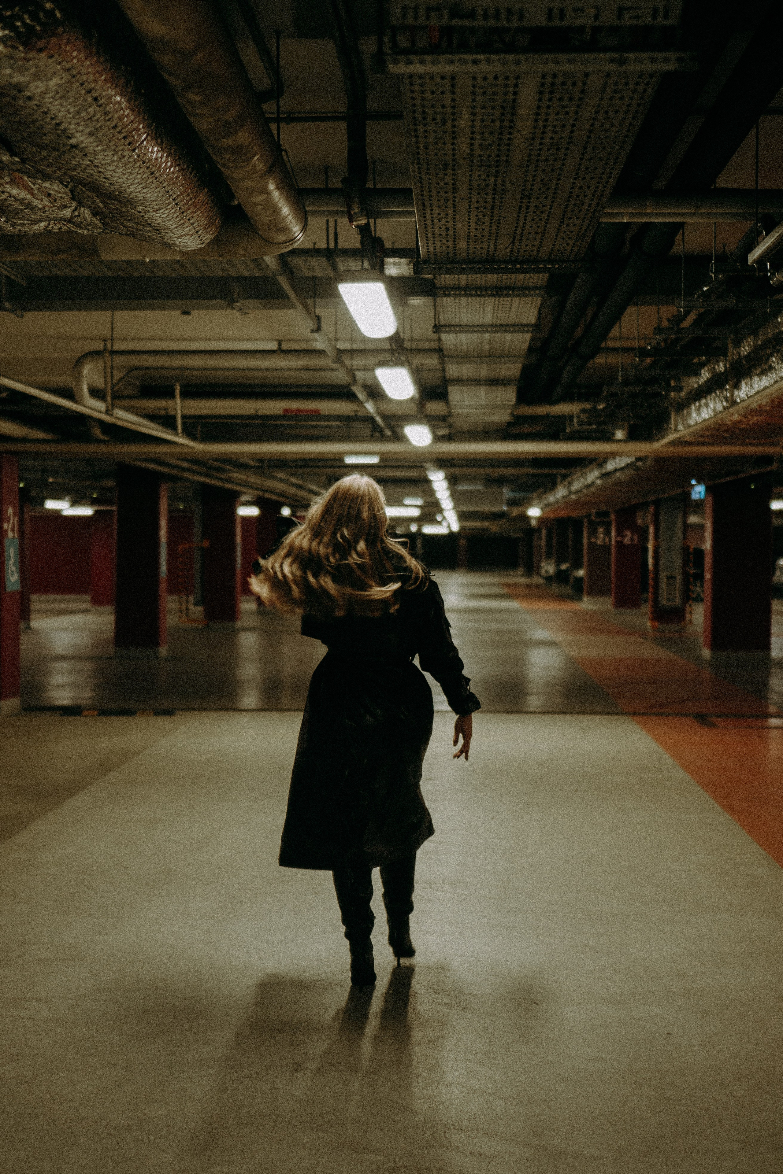 НА ПАРКОВКЕ. Профессиональный фотограф, Санкт-Петербург — Виктория Богомолова