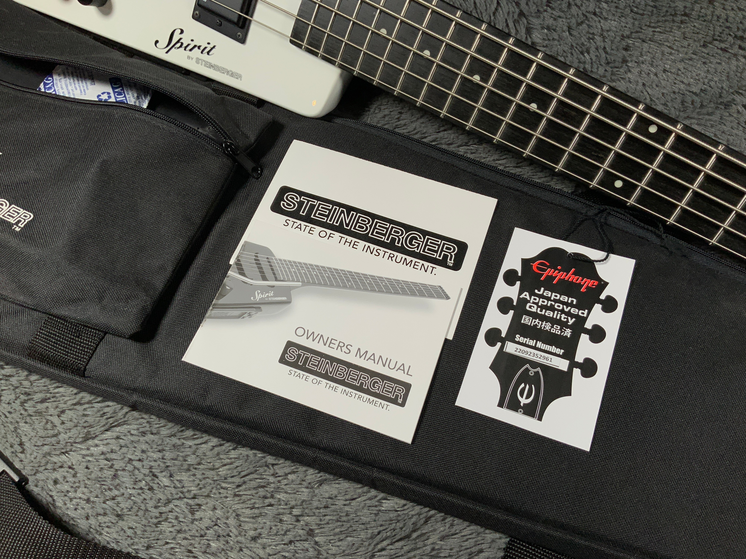 Headless Bass Spirit by Steinberger XT-25