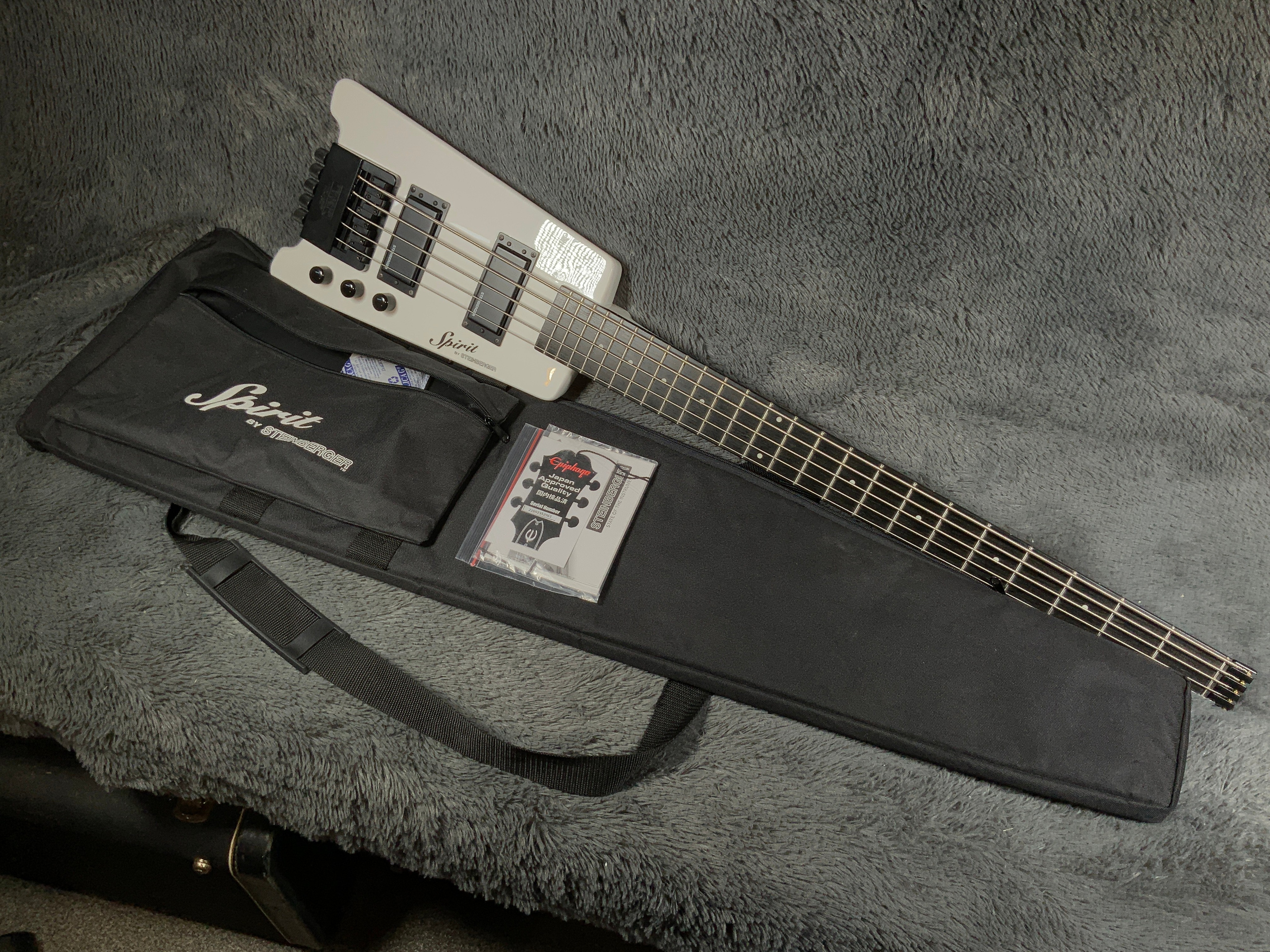 Headless Bass Spirit by Steinberger XT-25