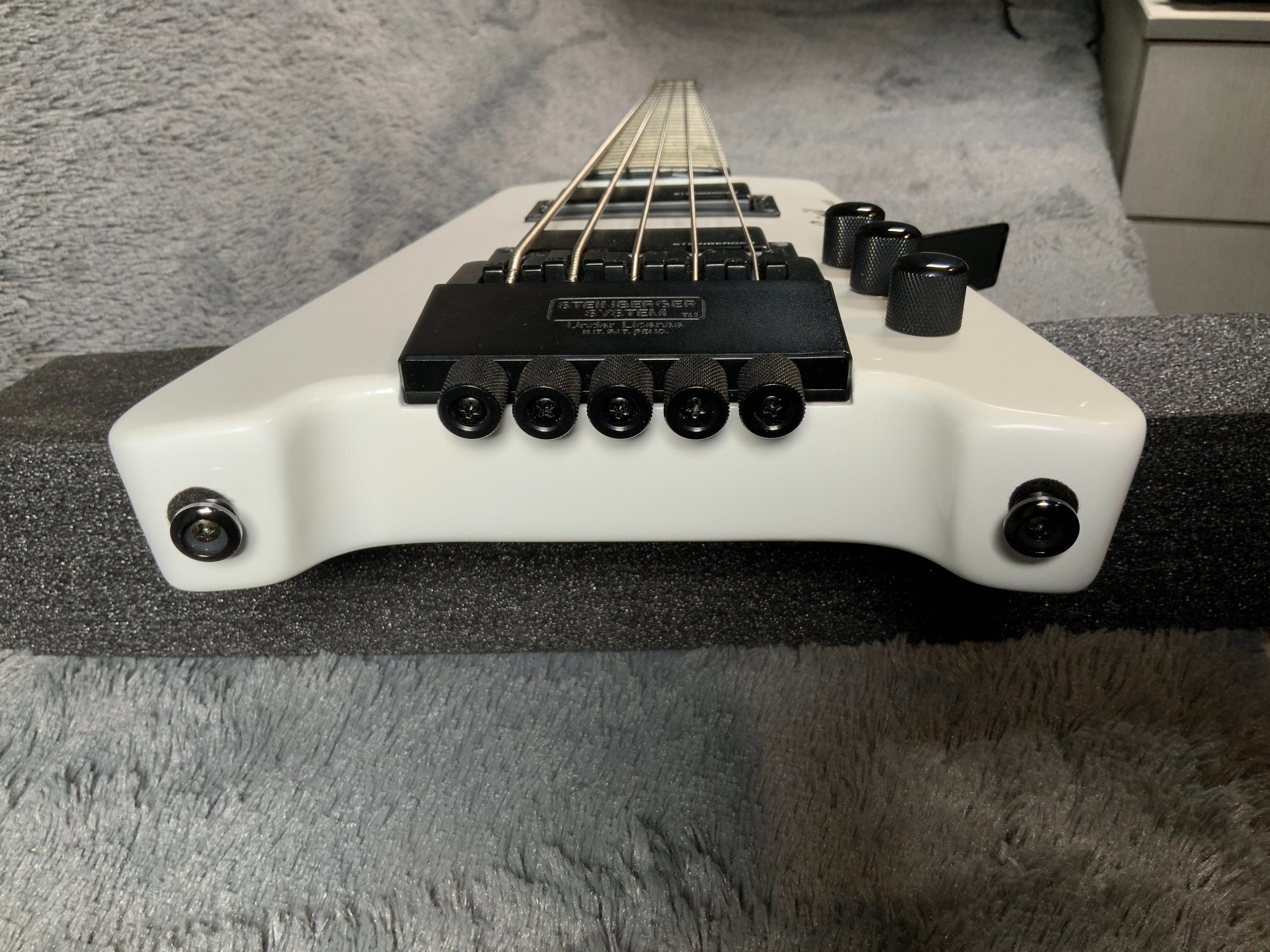 Headless Bass Spirit by Steinberger XT-25