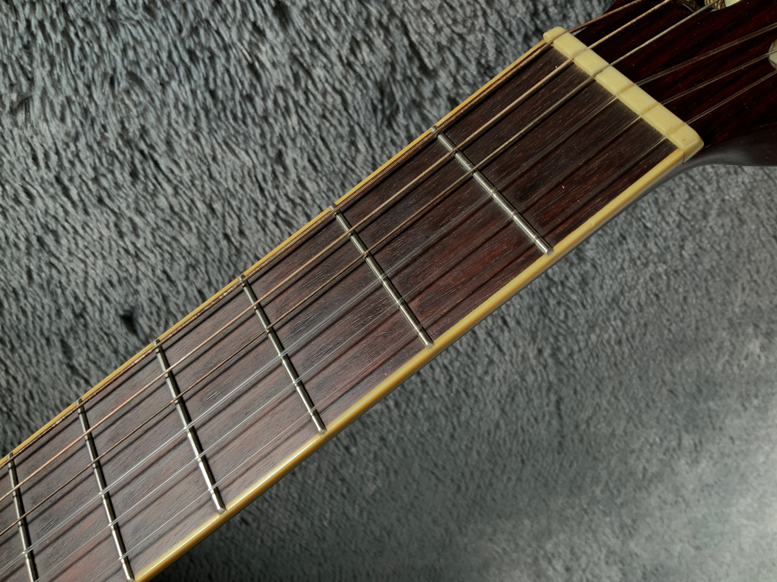 Fernandes Chet Atkins Style. Гитары из Японии
