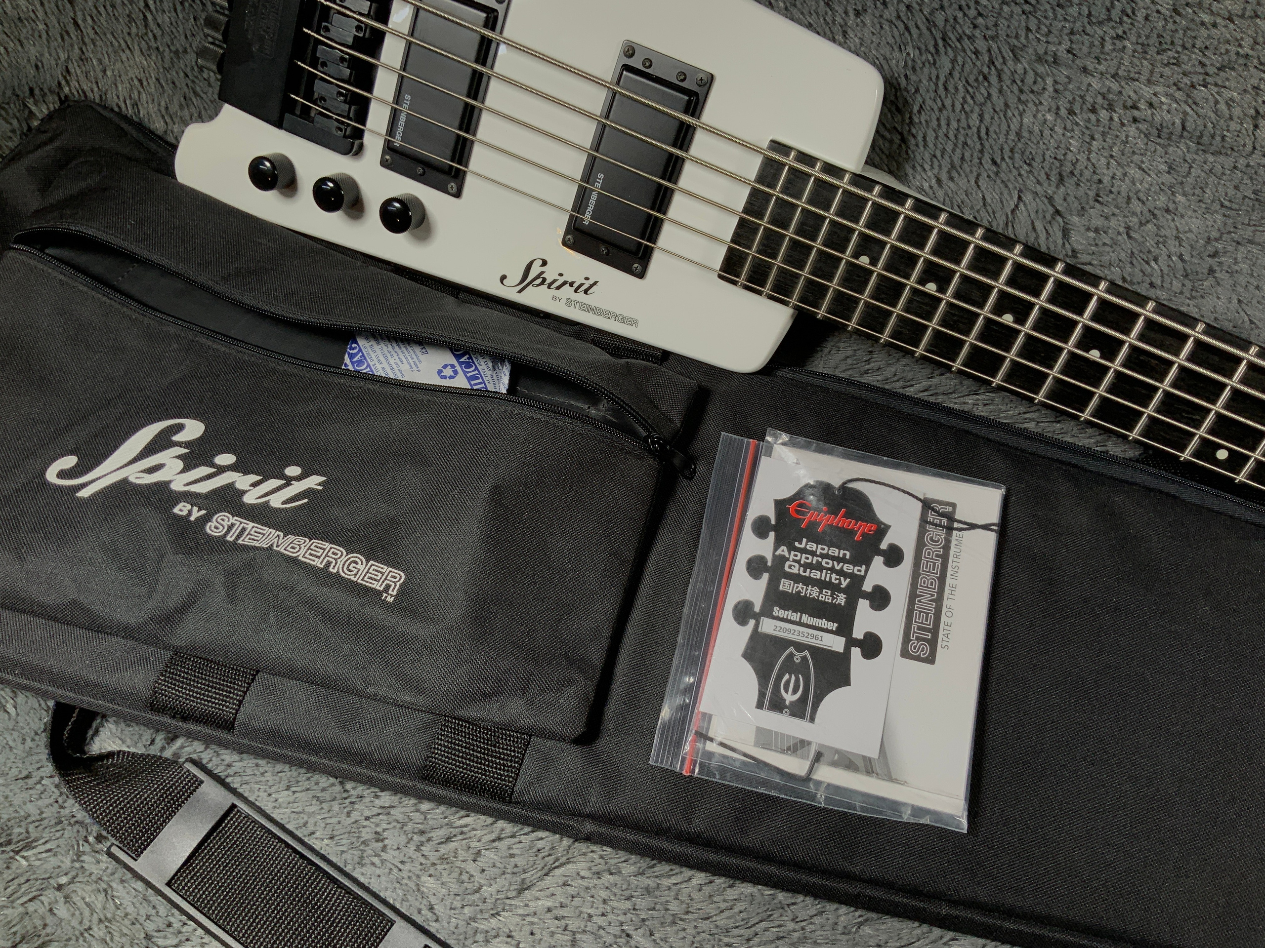 Headless Bass Spirit by Steinberger XT-25