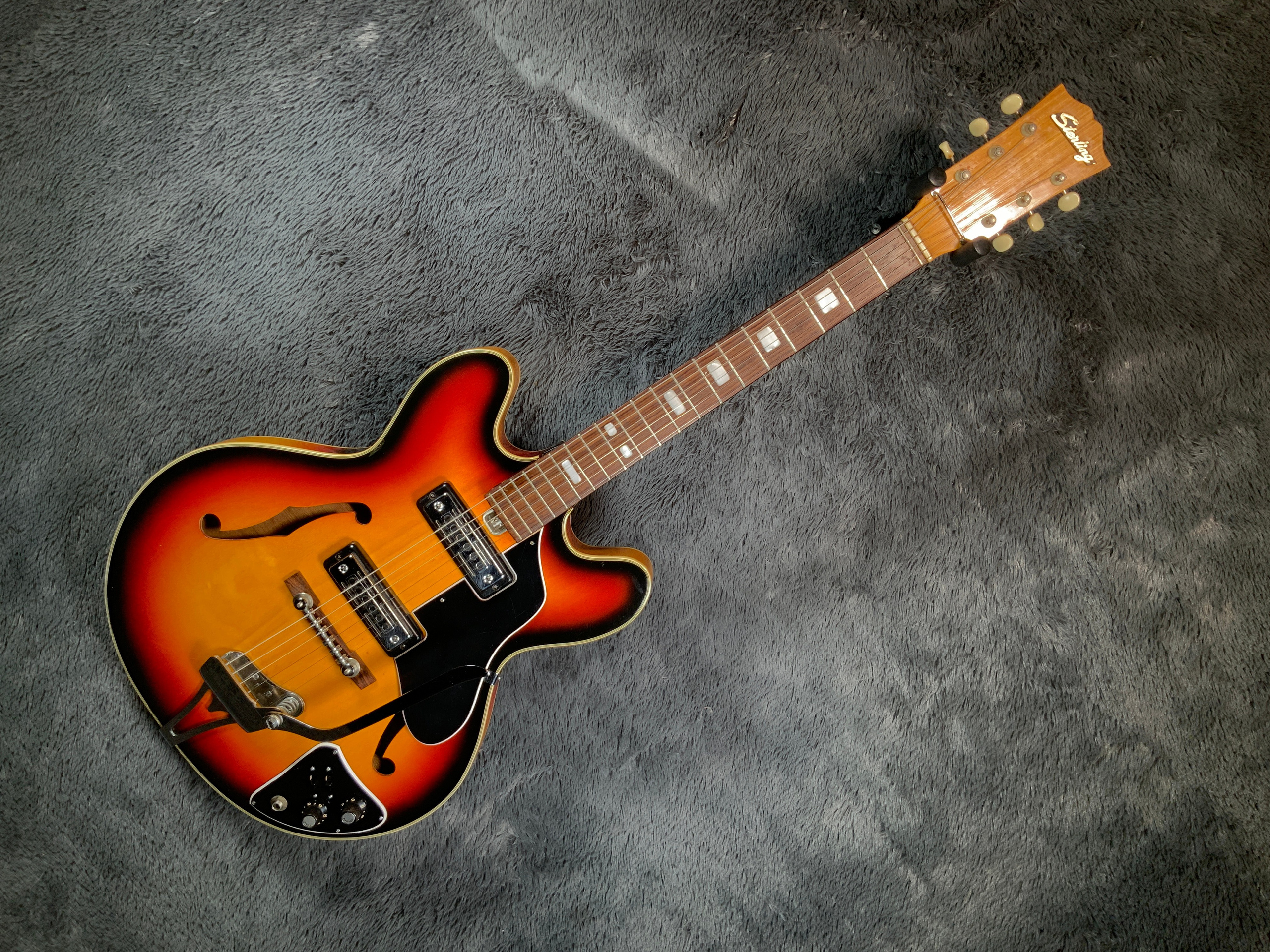 Teisco Hollow-Body Japan 60's
