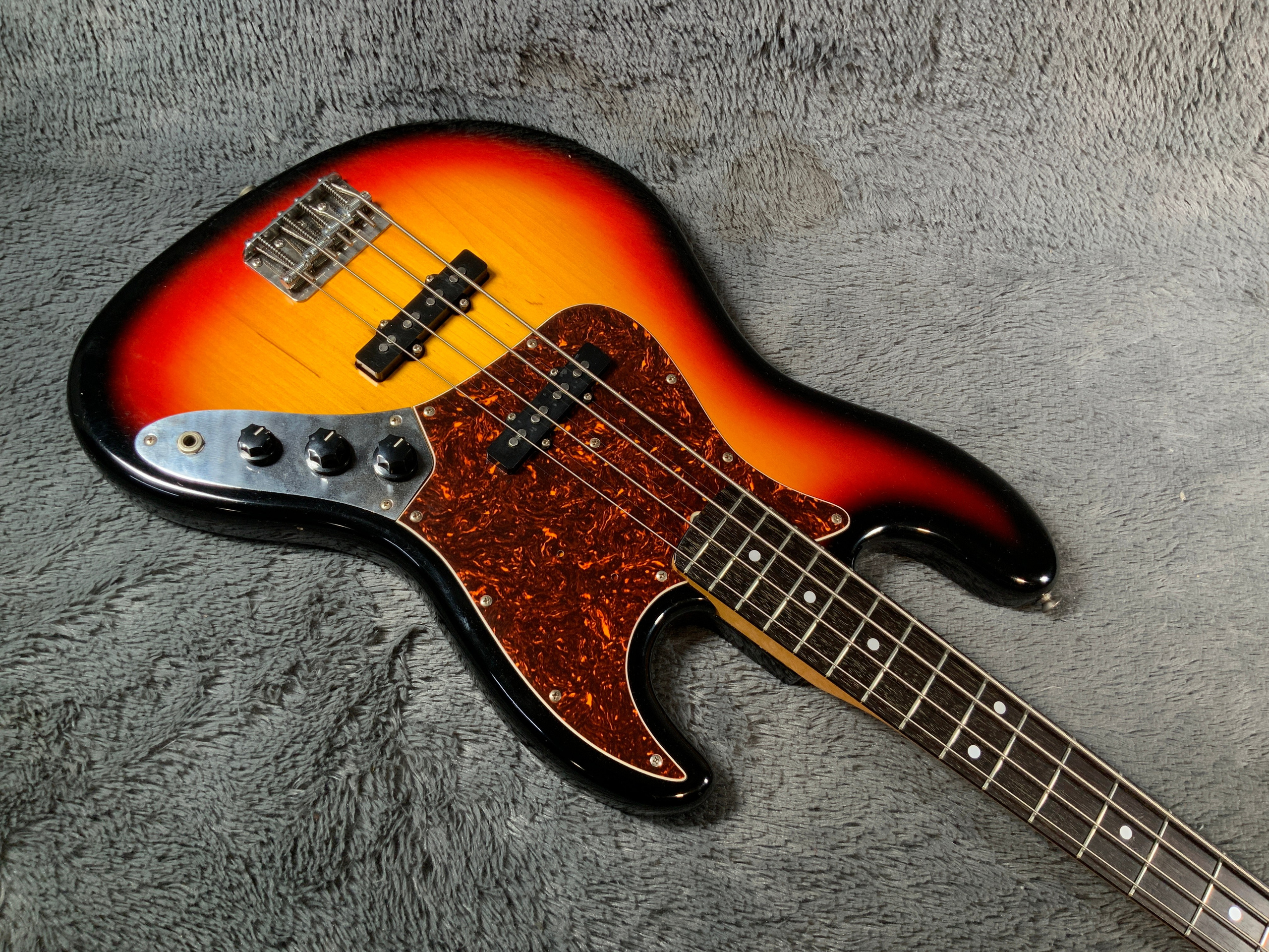 Tokai Jazz Bass Custom Edition Japan 80's