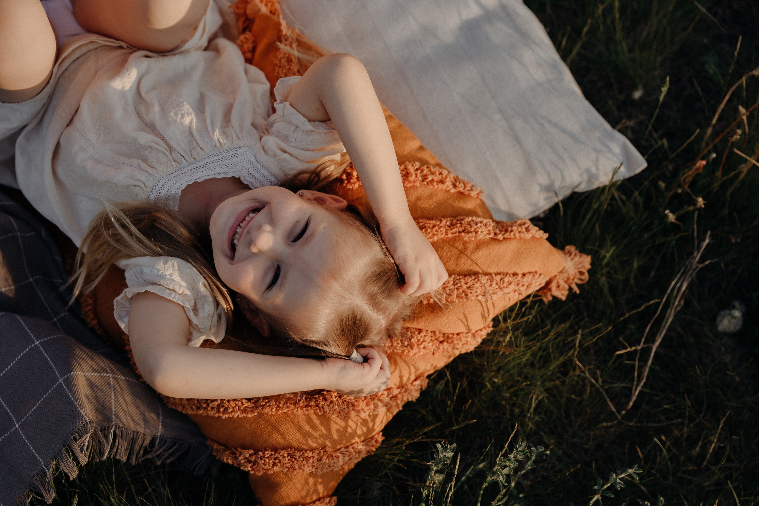 Андрей, Алина и Тая. Главная