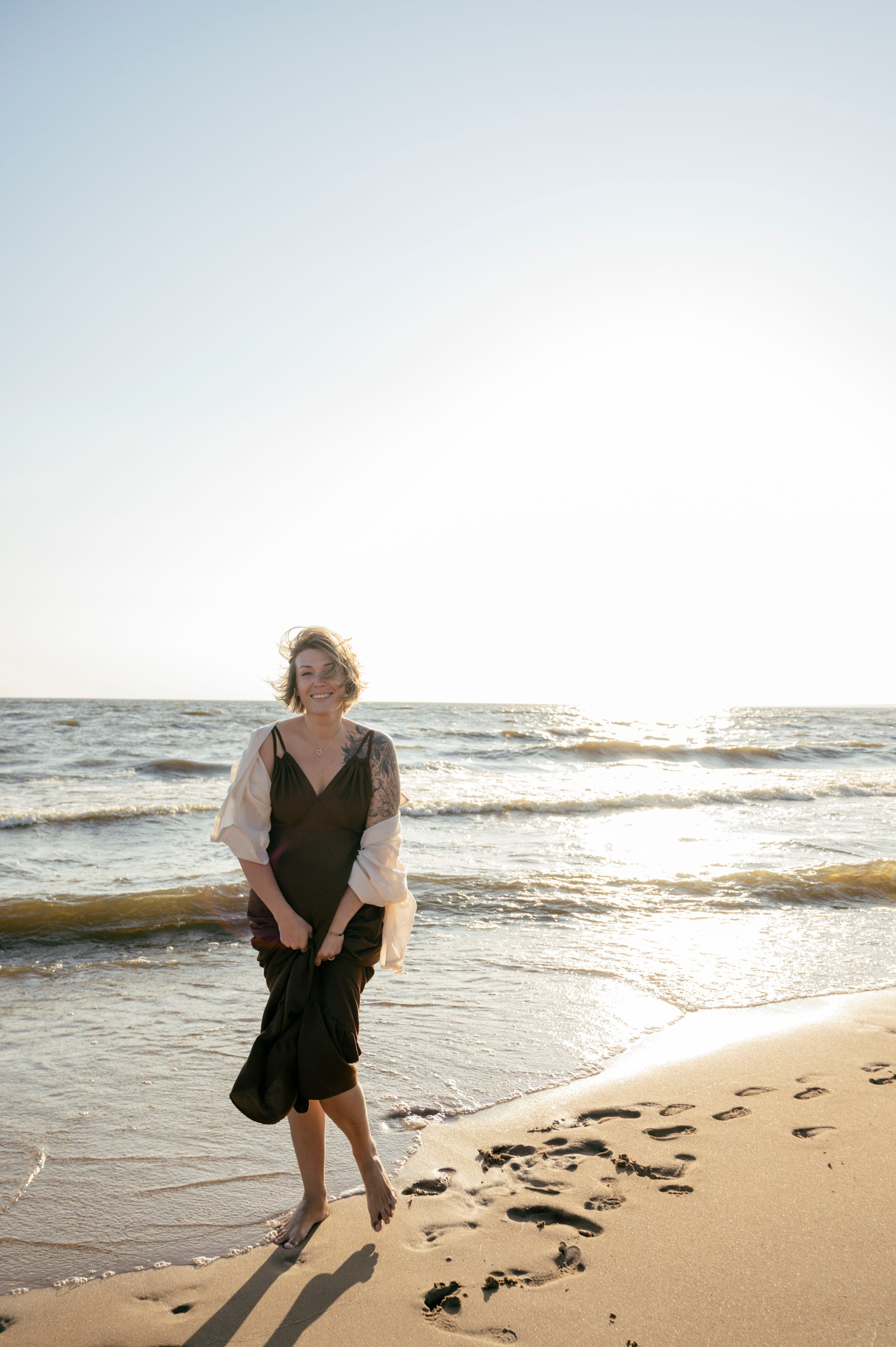 Алина. Профессиональный фотограф беременности в СПБ. Стильные фотосессии беременности в стиле минимализм и классическая фотография