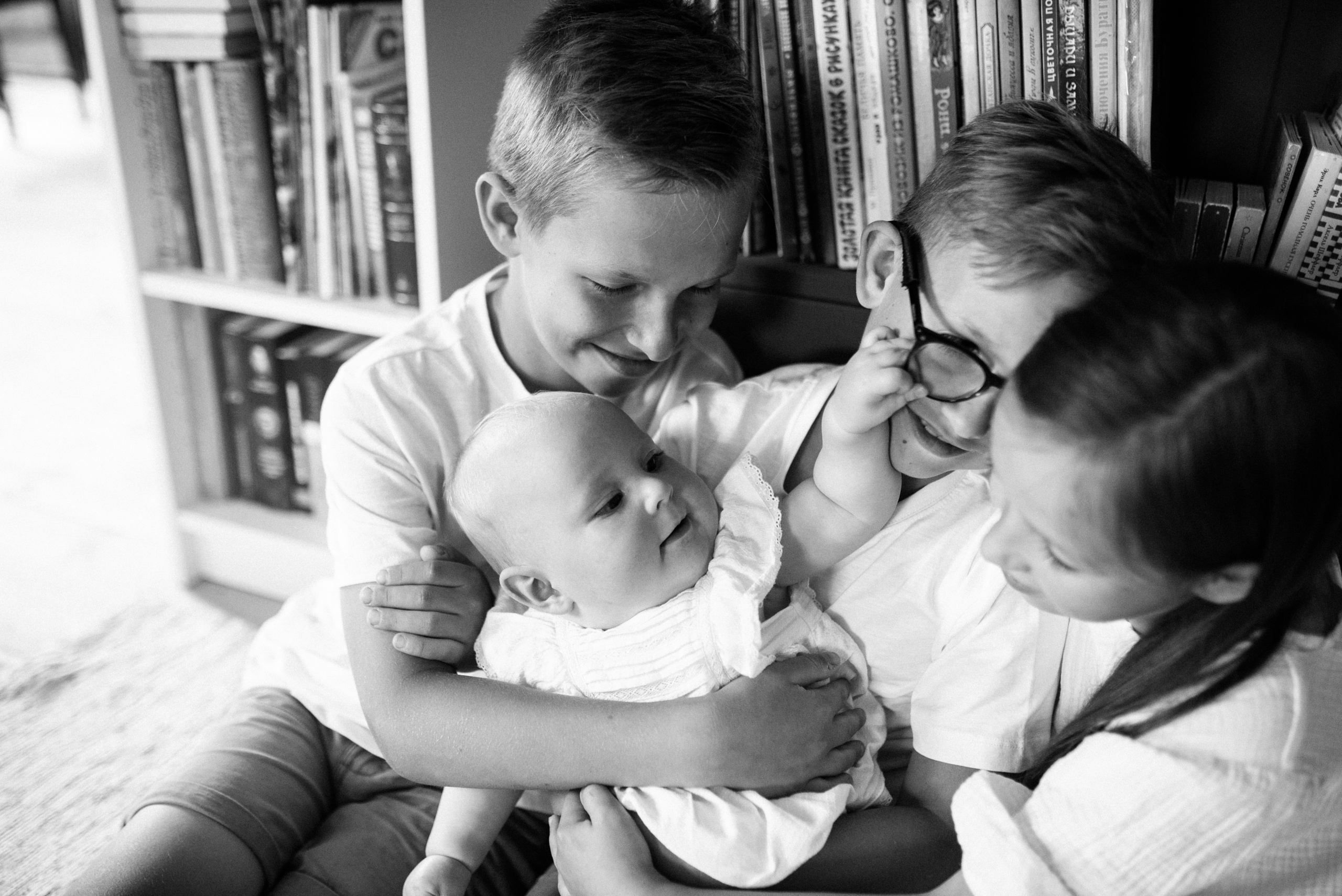 Настя+Витя+Артур+Катя+Степан+Нина+Тоби. Костюшко Кристина — семейный и свадебный фотограф в Минске