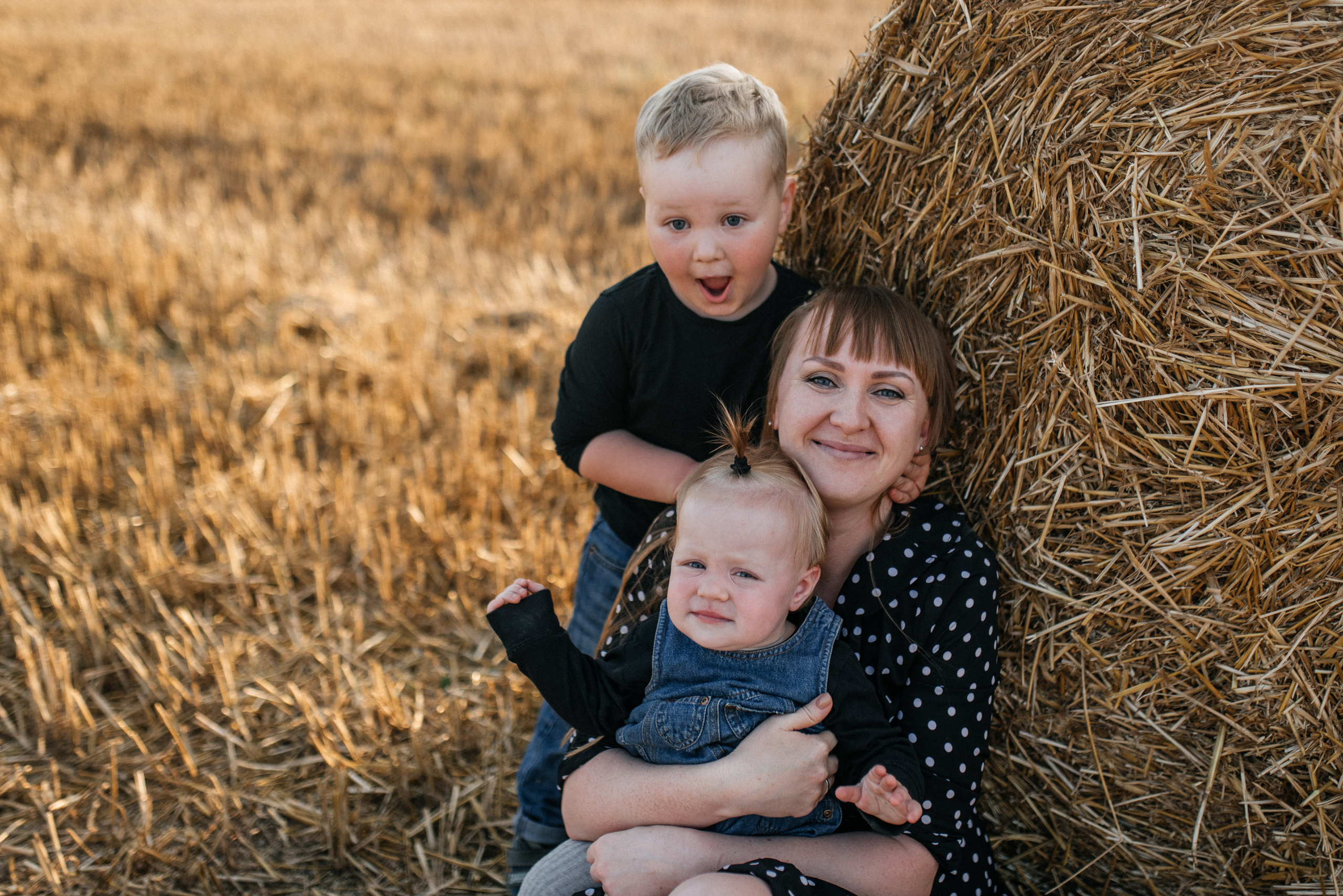 Ульяна+Олег+Гордей+Злата. Костюшко Кристина — семейный и свадебный фотограф в Минске