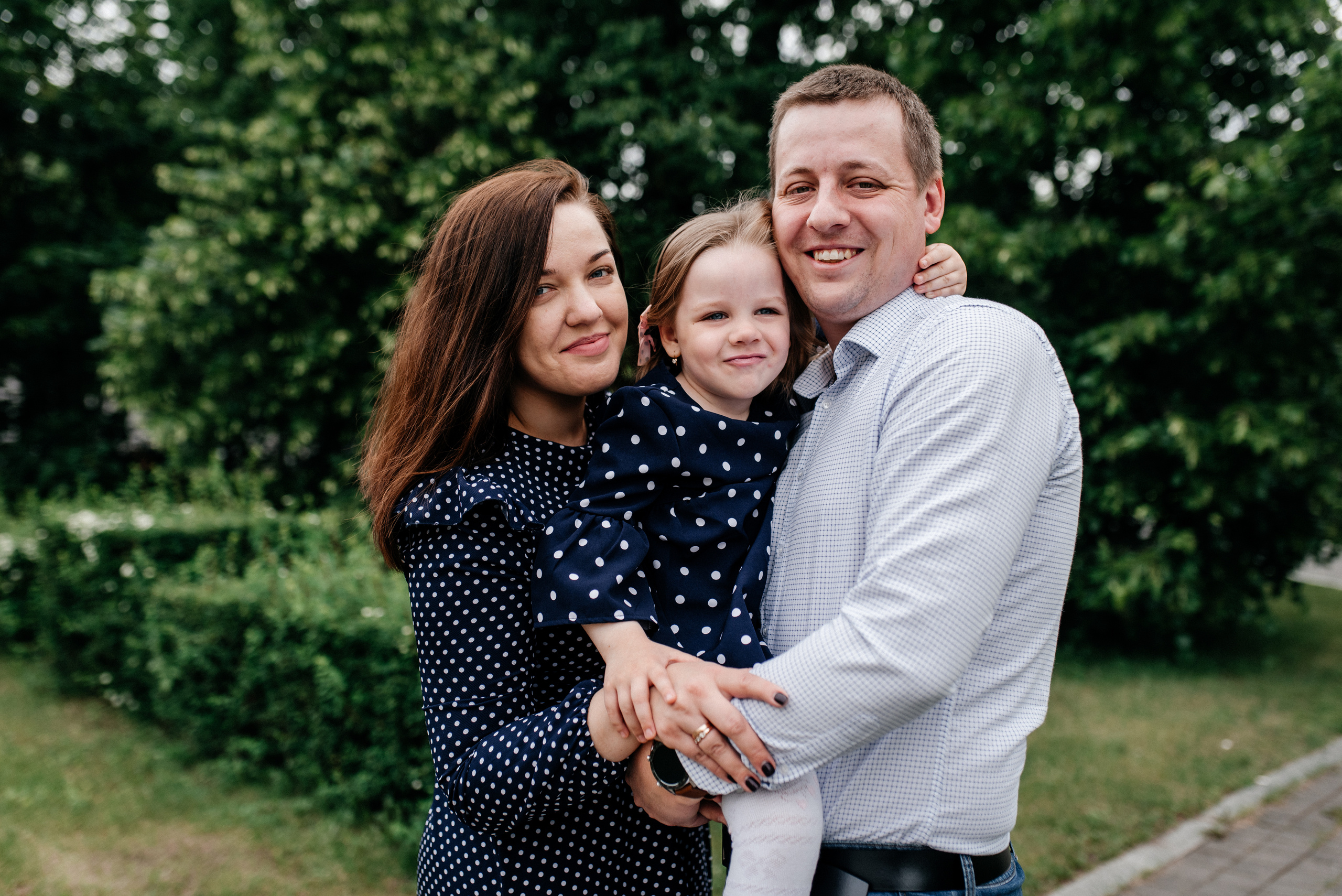 Оля+Саша+Ксюша. Костюшко Кристина — семейный и свадебный фотограф в Минске