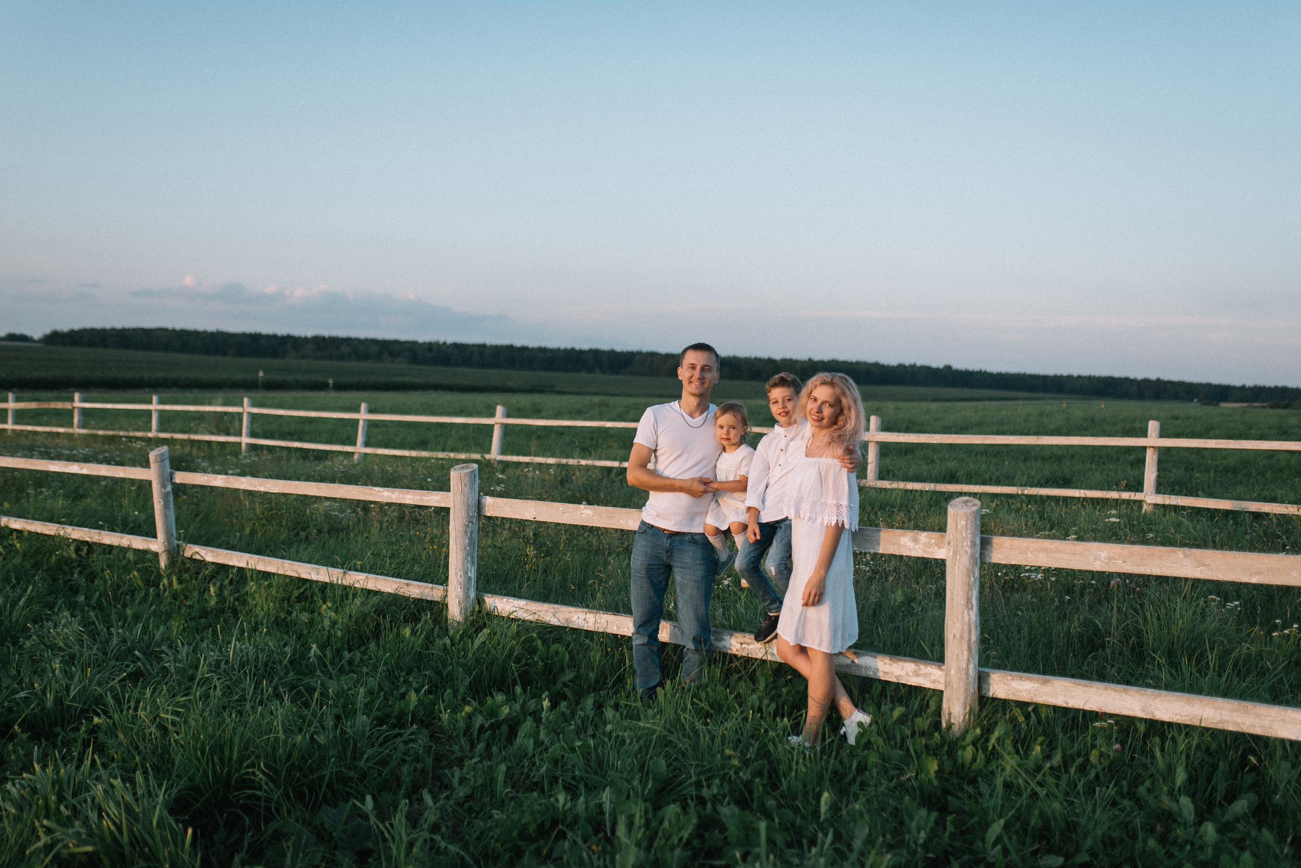 Таня+Рома+Паша+Варя. Костюшко Кристина — семейный и свадебный фотограф в Минске