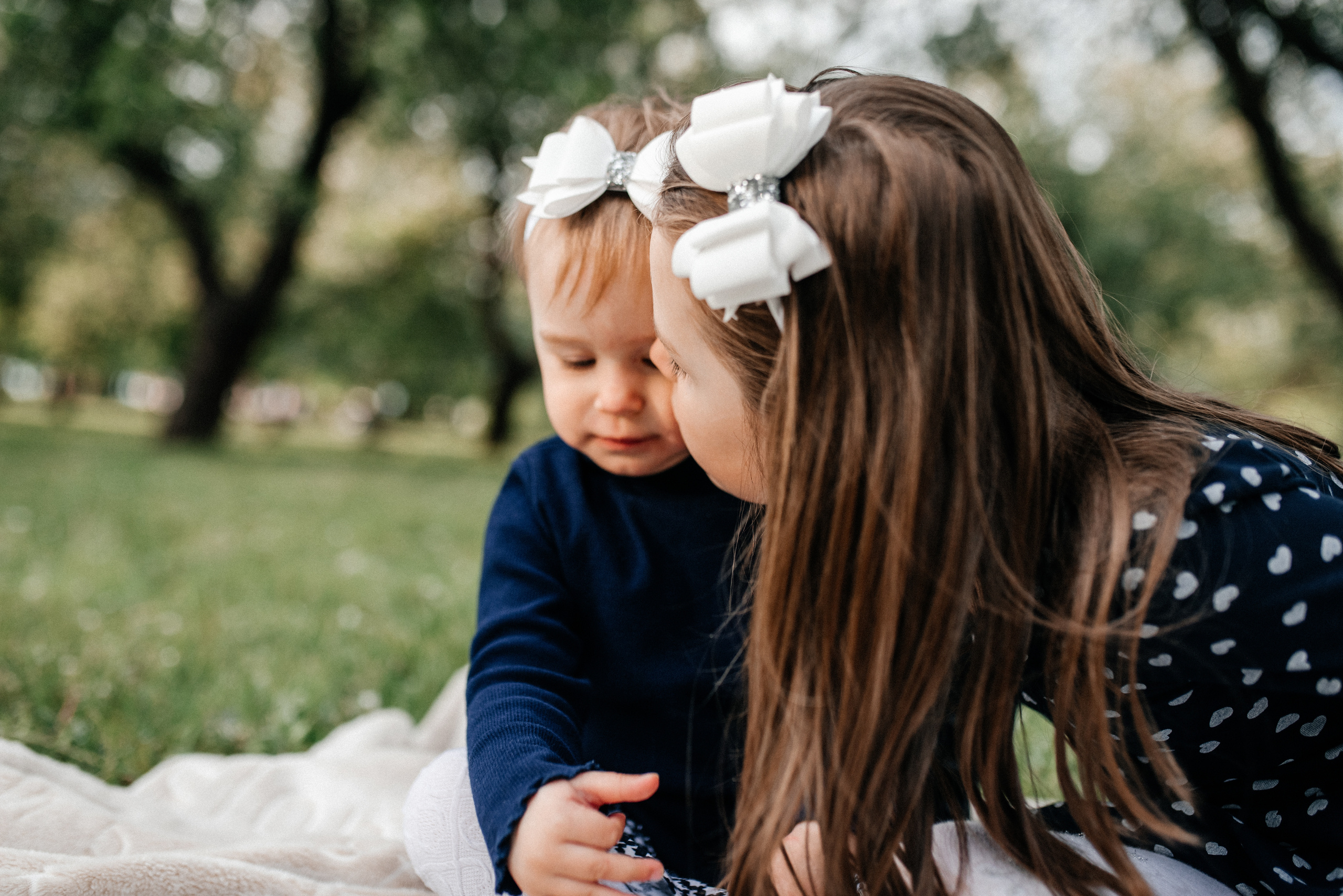 Вика+Саша+Соня+Алиса. Костюшко Кристина — семейный и свадебный фотограф в Минске