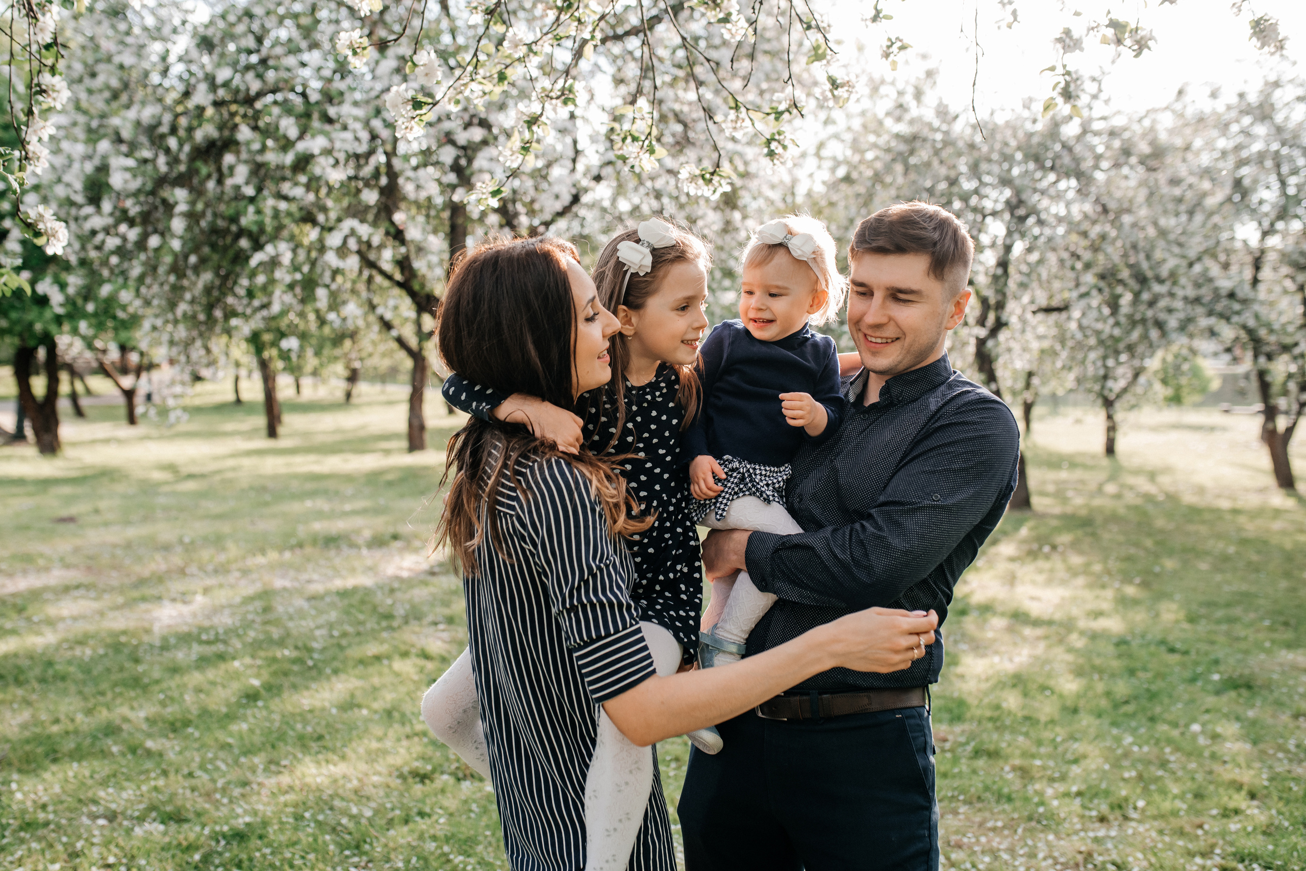 Вика+Саша+Соня+Алиса. Костюшко Кристина — семейный и свадебный фотограф в Минске