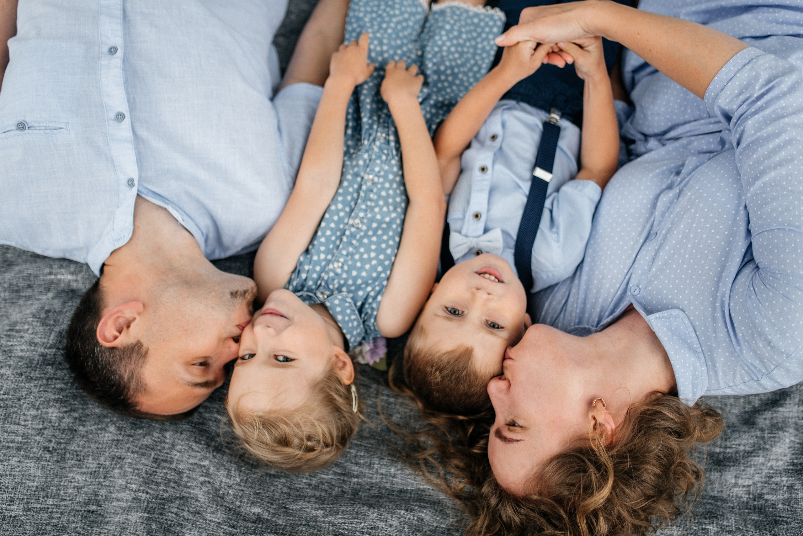 Аня+Сяржук+Тая+Ян. Костюшко Кристина — семейный и свадебный фотограф в Минске