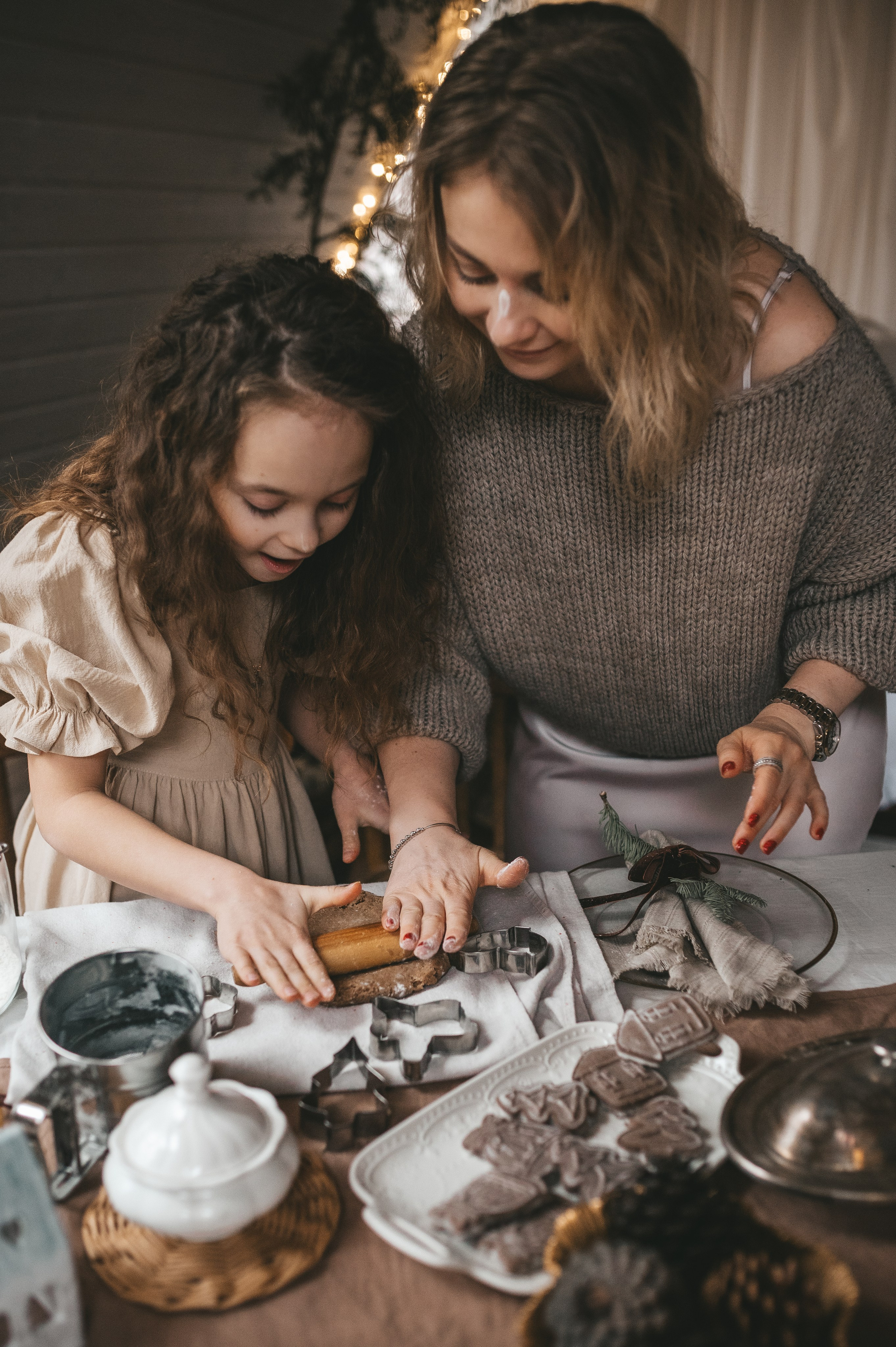 Семейная новогодняя фотосессия в фотодаче Дом Элли г. Пушкино. Семейный и детский фотограф в Сергиев Посаде, Хотьково Якимчук Любовь
