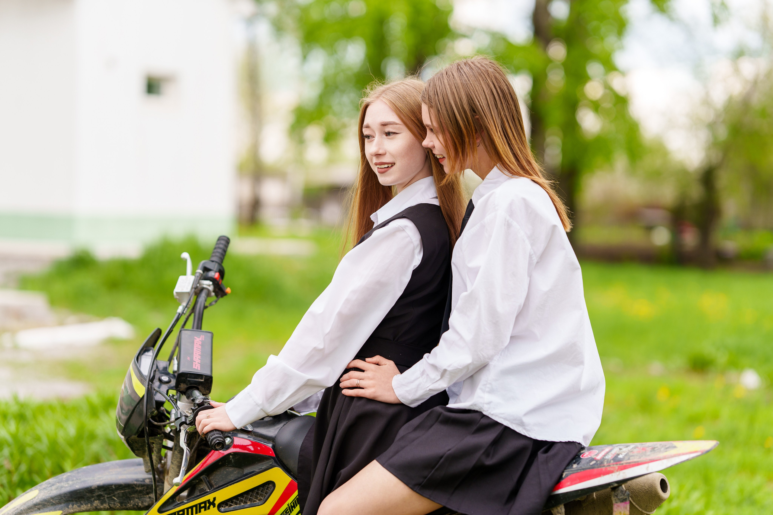 Выпуск 2025 Волочаевка-2. Школьный и семейный фотограф в Хабаровске Татьяна Ассаулова