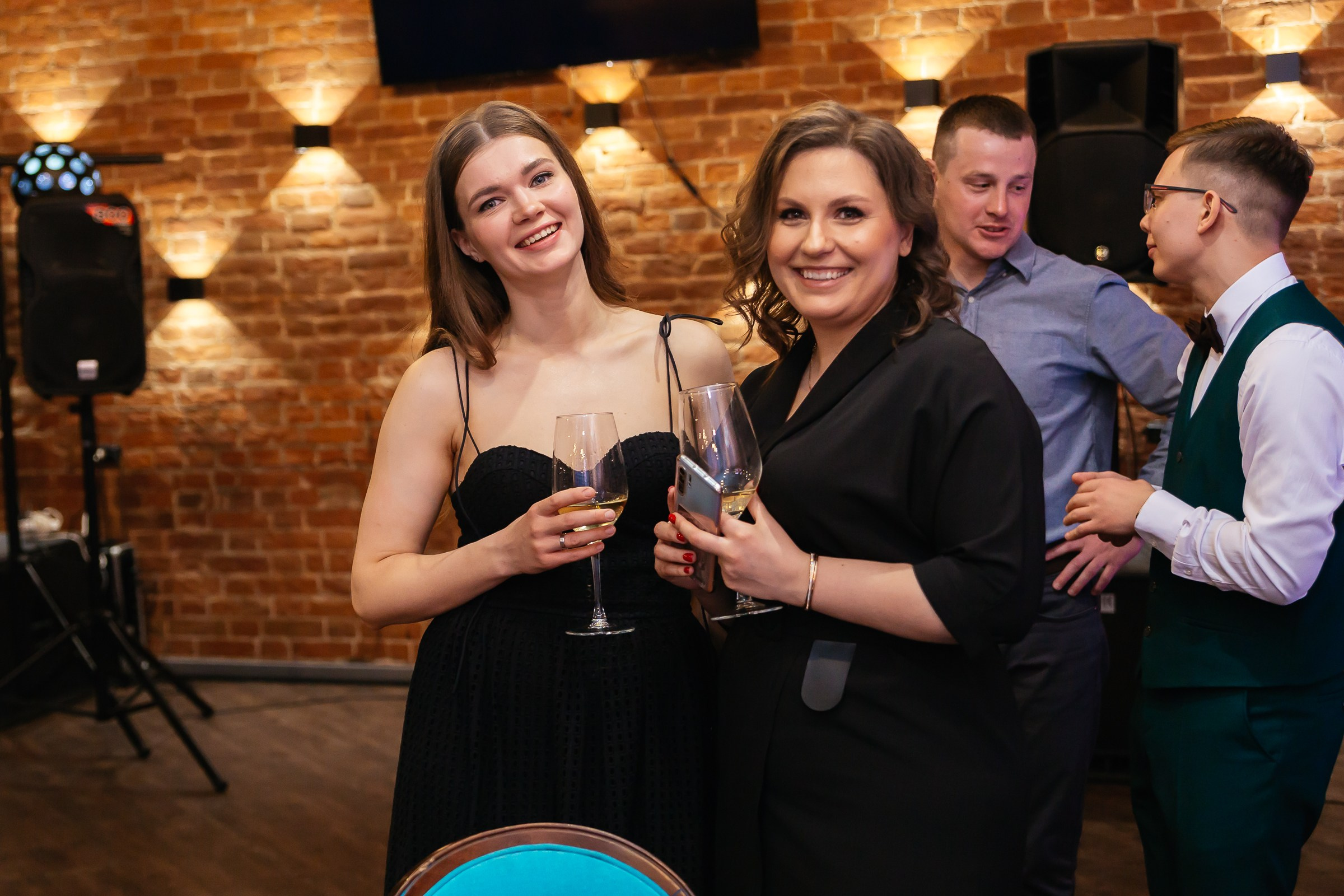 24.04.24 Петр & Елена. Свадебный и семейный фотограф в Новосибирске Дарья Кель