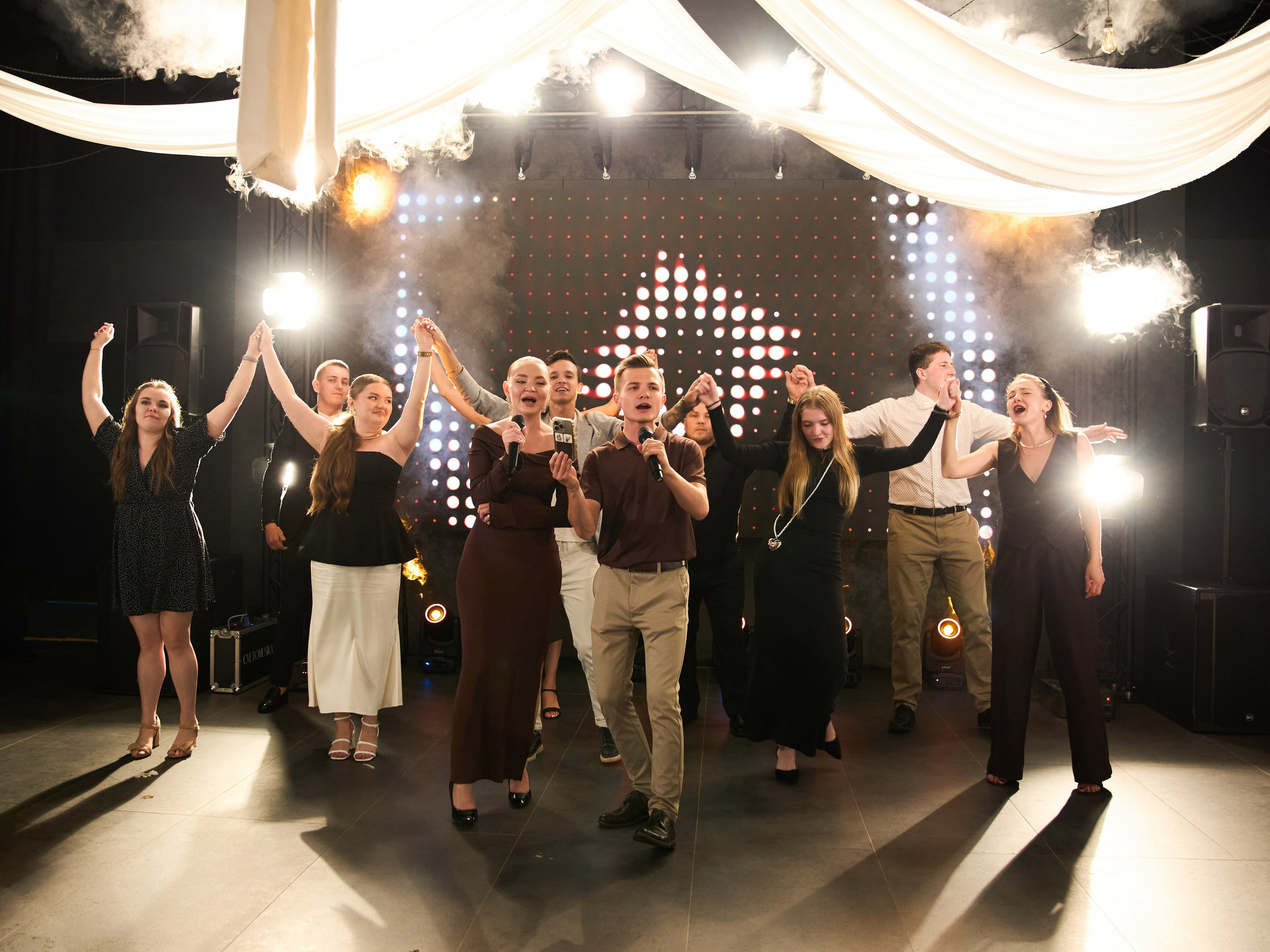 СЕГОДНЯ ТОЛЬКО ПО ЛЮБВИ. Свадебный фотограф Анна Чащухина