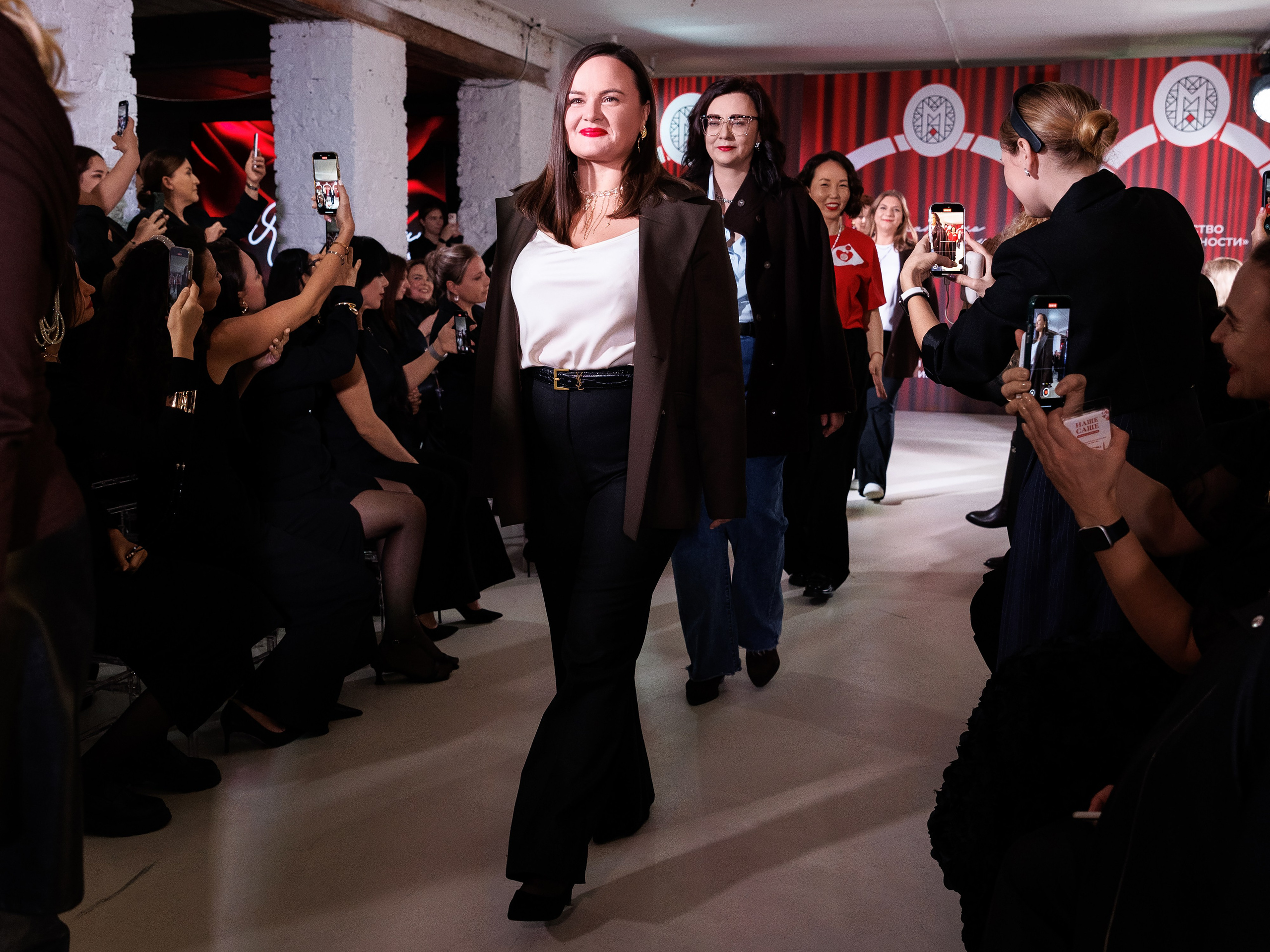 Код Публичности. Я достаточно хороша. Репортажный Фотограф Александр Назаров. Москва и М.О