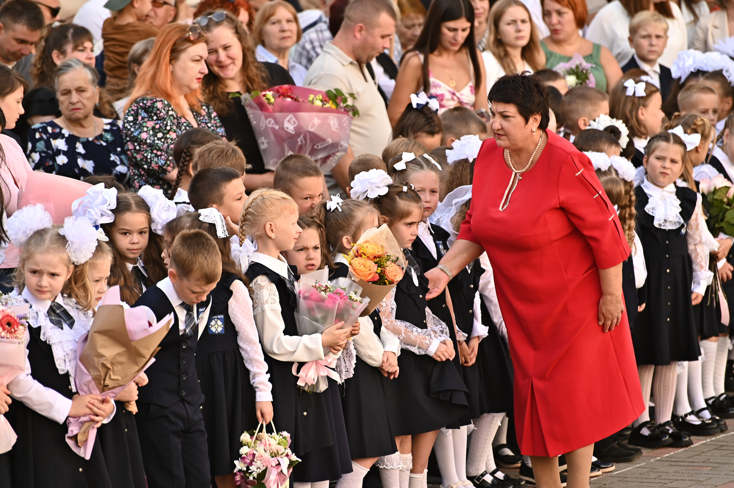 Первоклассник. ФОТОГРАФ ВАШИХ МЕРОПРИЯТИЙ РЯЗАНЬ СЕРГЕЙ КЛЮЕВ Концертная фотография близка к репортажу и портретной съемке