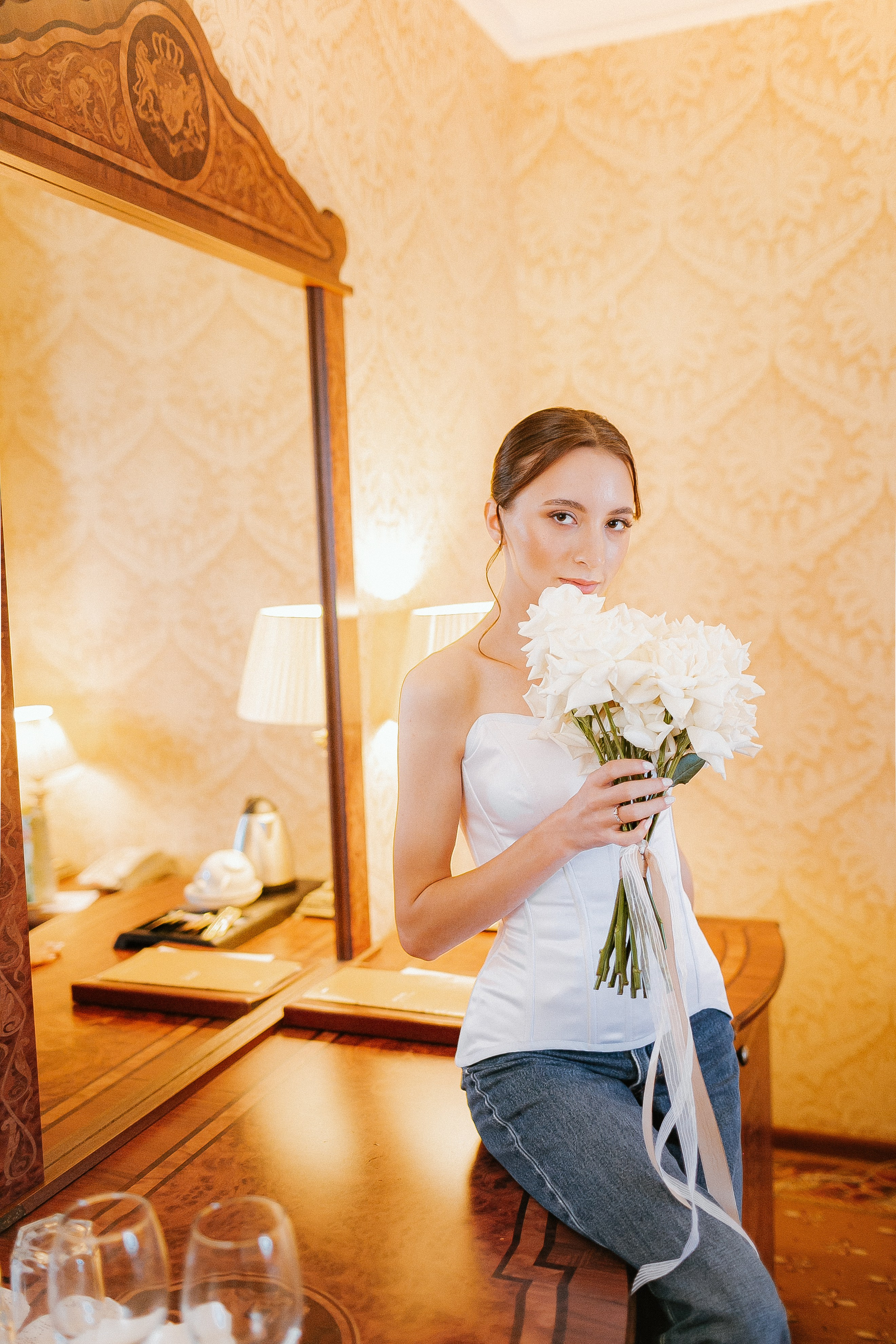 Свадебная осенняя фотосессия Ивана и Лидии в городе. Свадебный и репортажный фотограф в Ярославле и Санкт-Петербурге Роман Микрюков