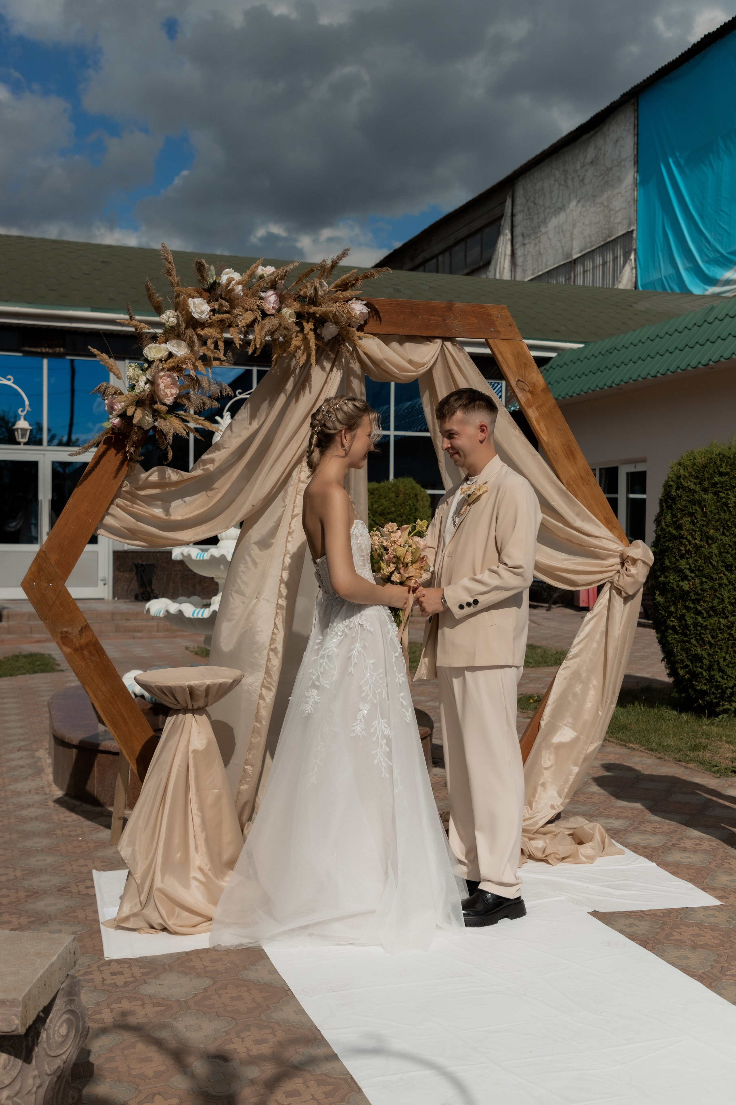Роман и Александра (банкет). Свадебный фотограф Ангелина Сунгатулина | Саратов | Балаково | Вольск