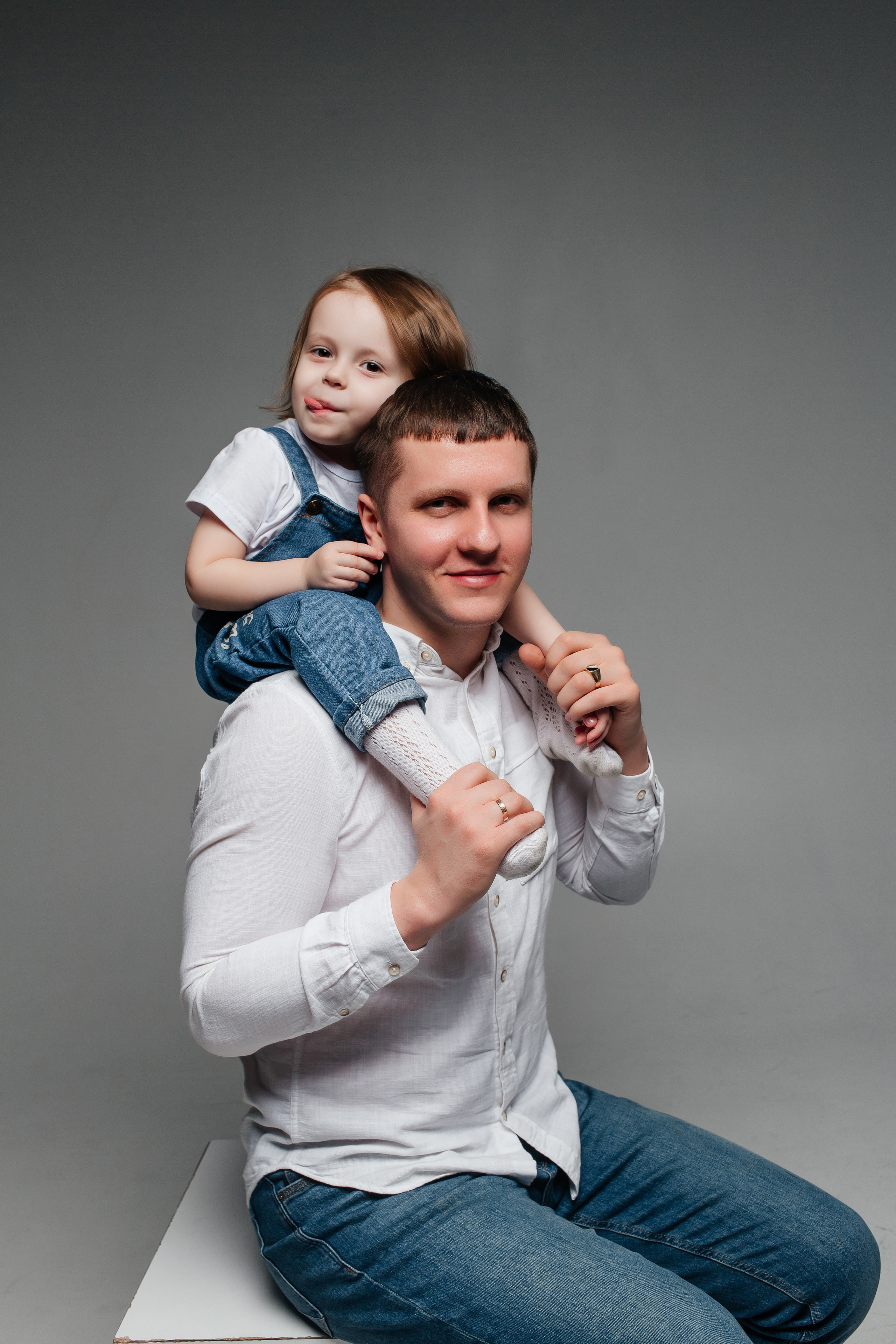 Семейная фотосессия Анастасии и Александра. Женский фотограф в Оренбурге Ирина Заводчикова