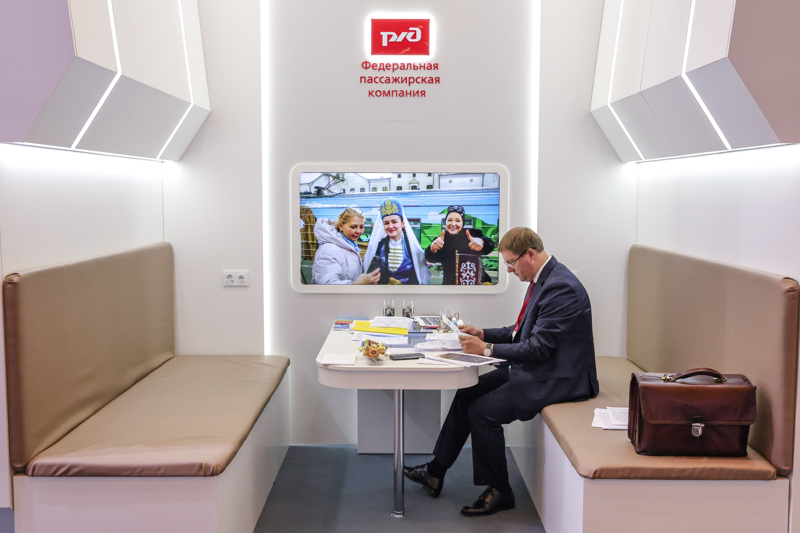 Выставки, форумы. Роман Наумов профессиональный фотограф