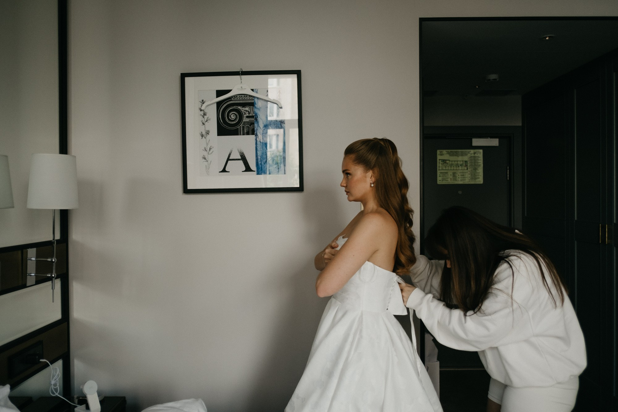 «ты красивый» — «нет, ты!». Свадебный фотограф Александра Тюлякова