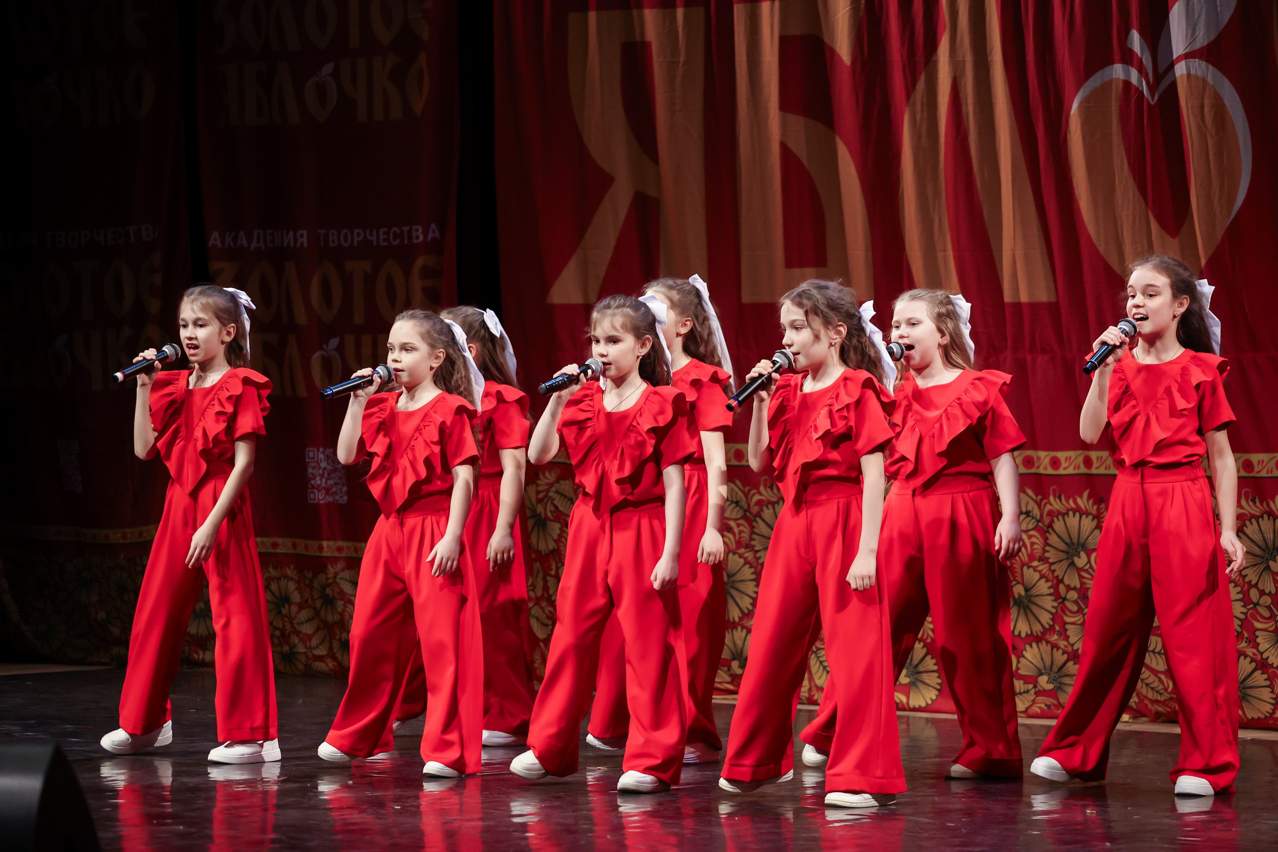 12 апреля, блок 2, г. Москва. Золотое яблочко