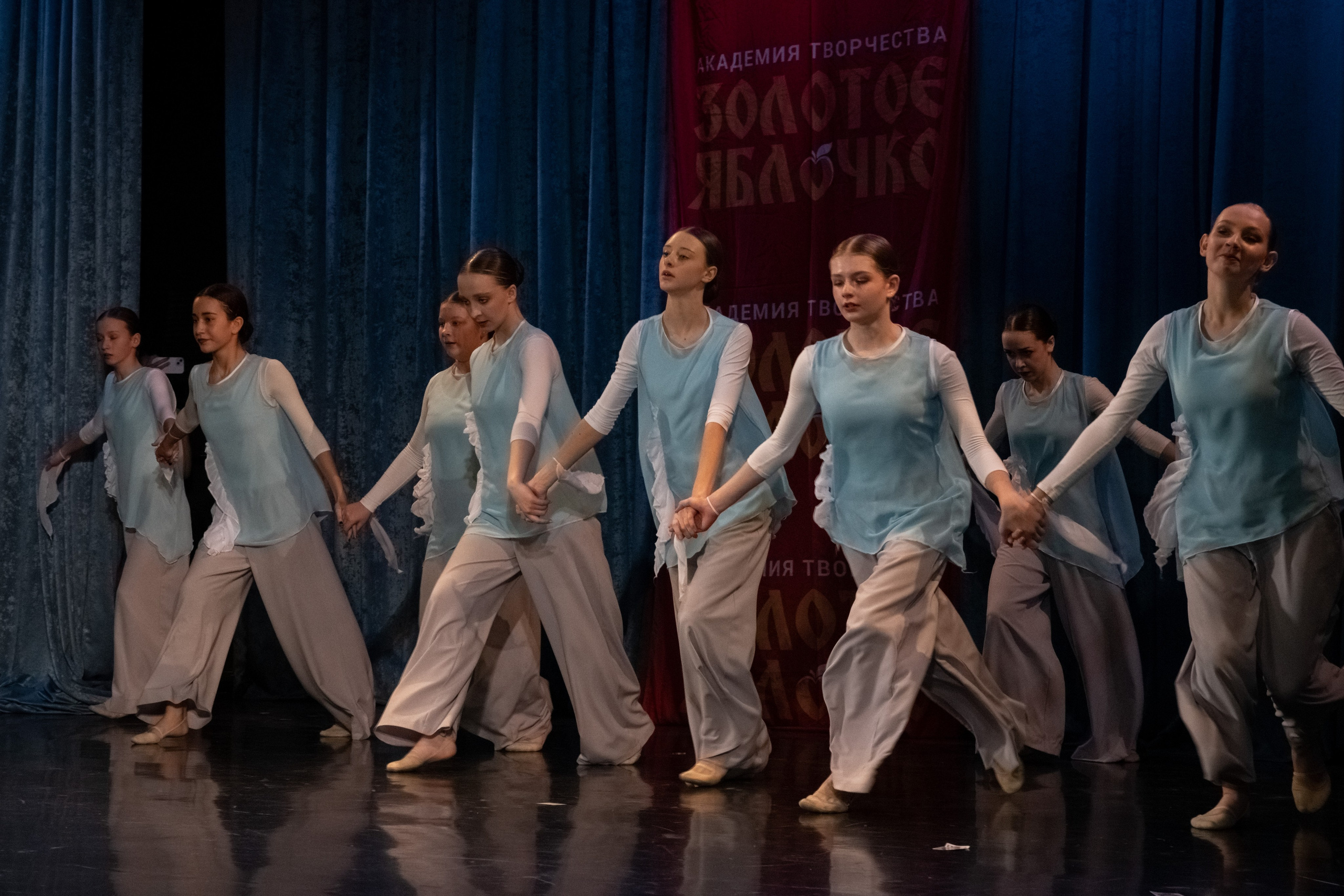 7 декабря, г. Выборг. Золотое яблочко